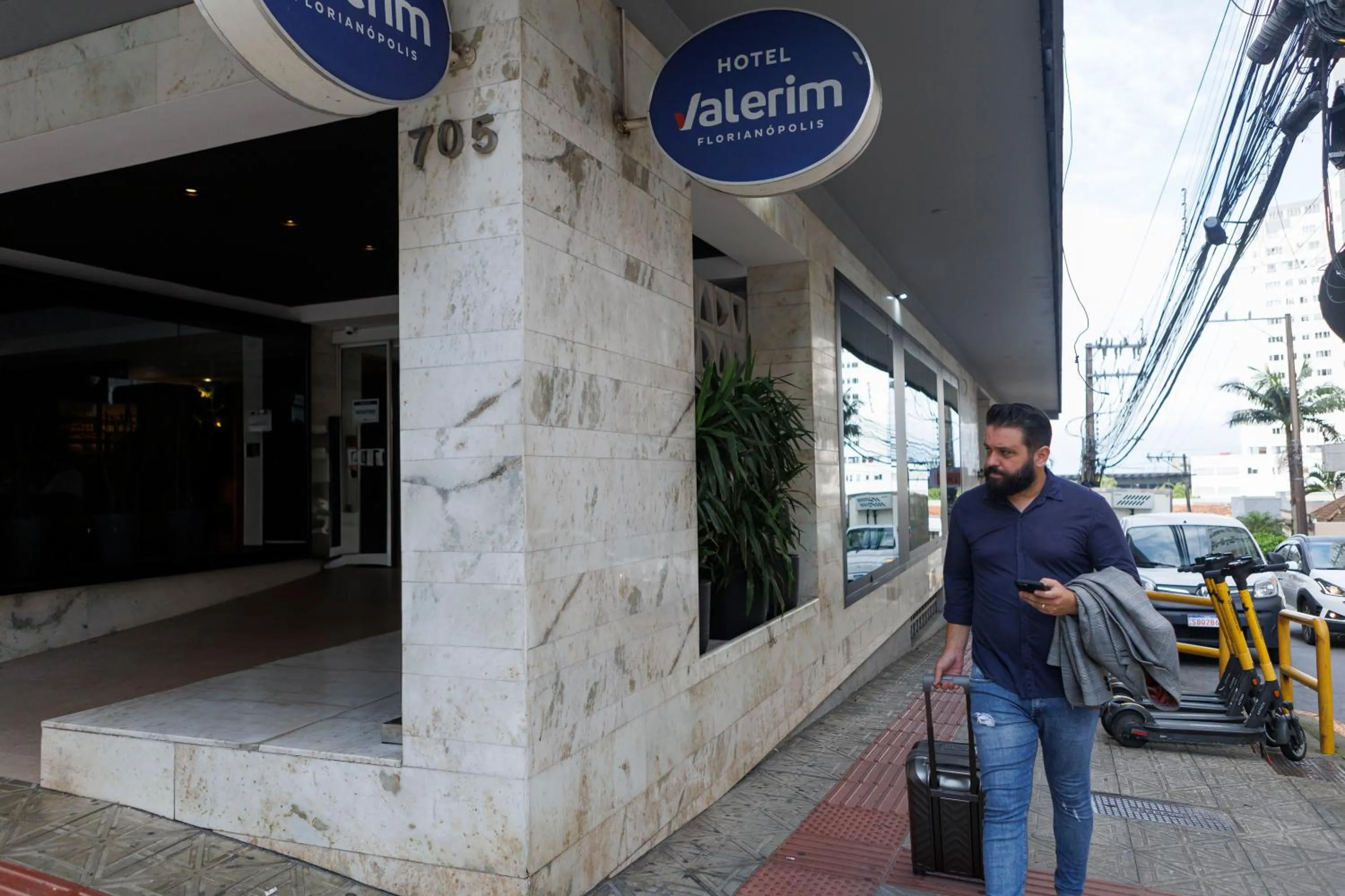 Property building in Valerim Florianópolis