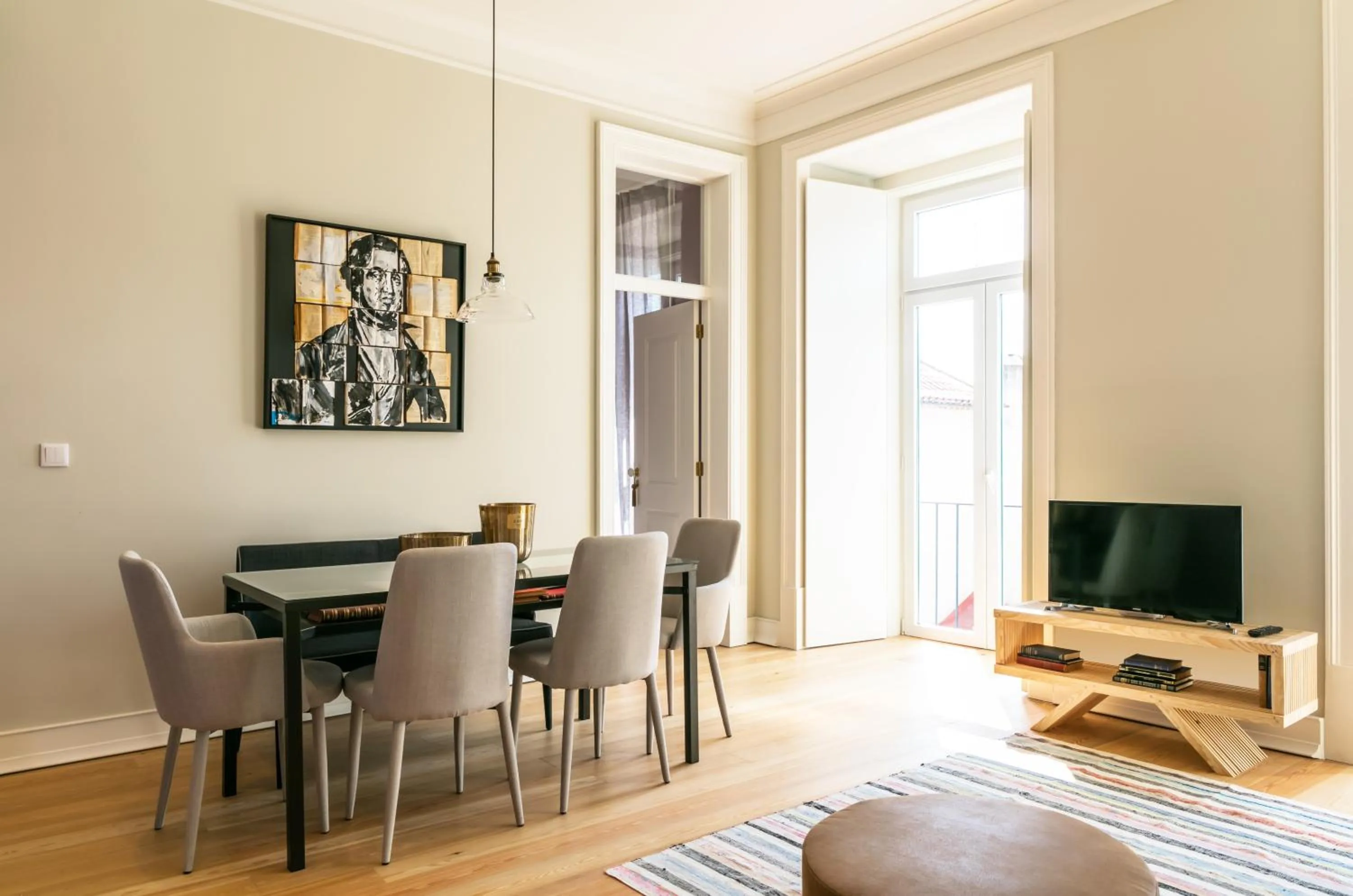 Day in Almaria - Ex Libris Apartments | Chiado