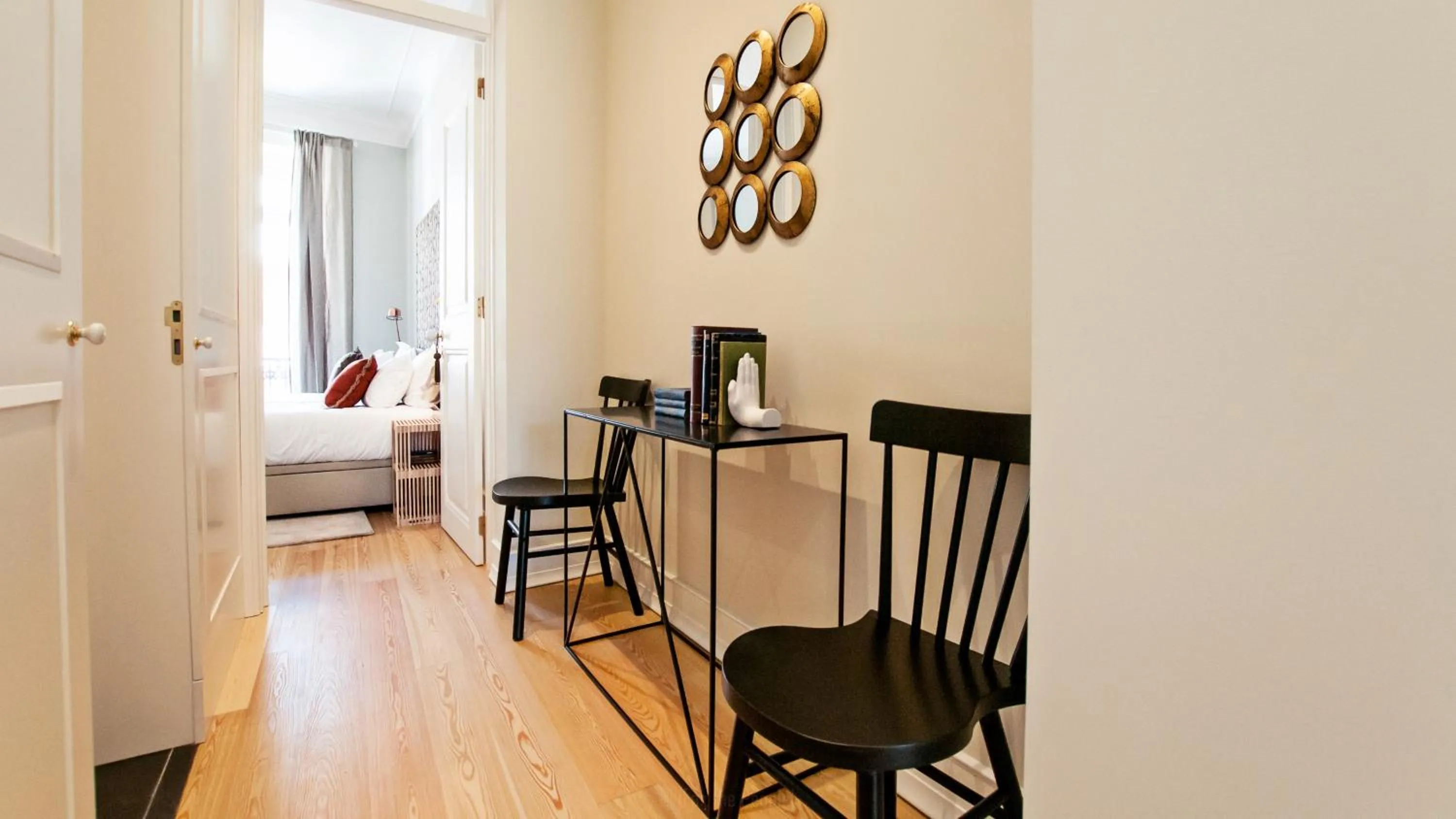 Decorative detail in Almaria - Ex Libris Apartments | Chiado