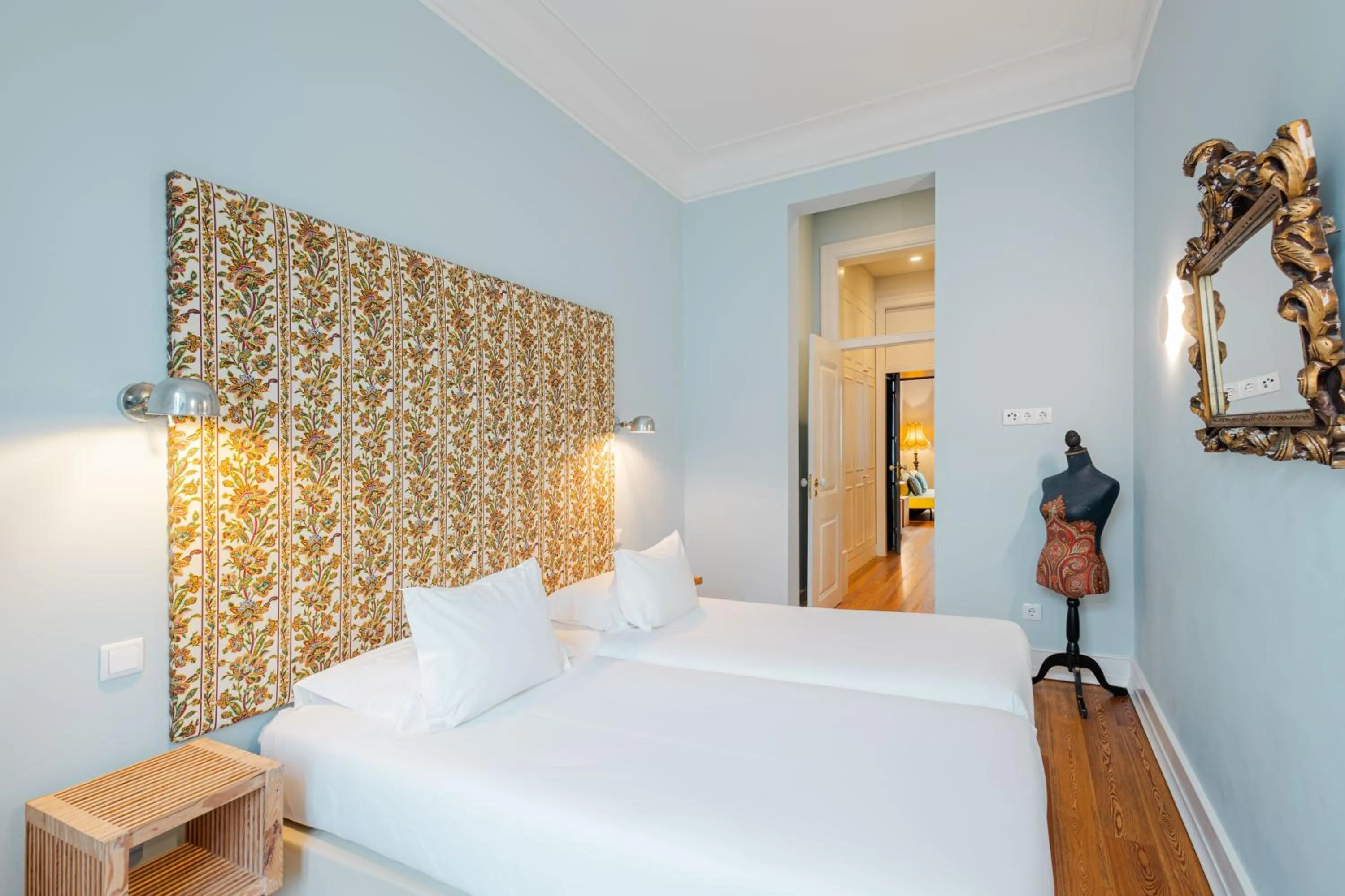 Bedroom, Bed in Almaria - Ex Libris Apartments | Chiado