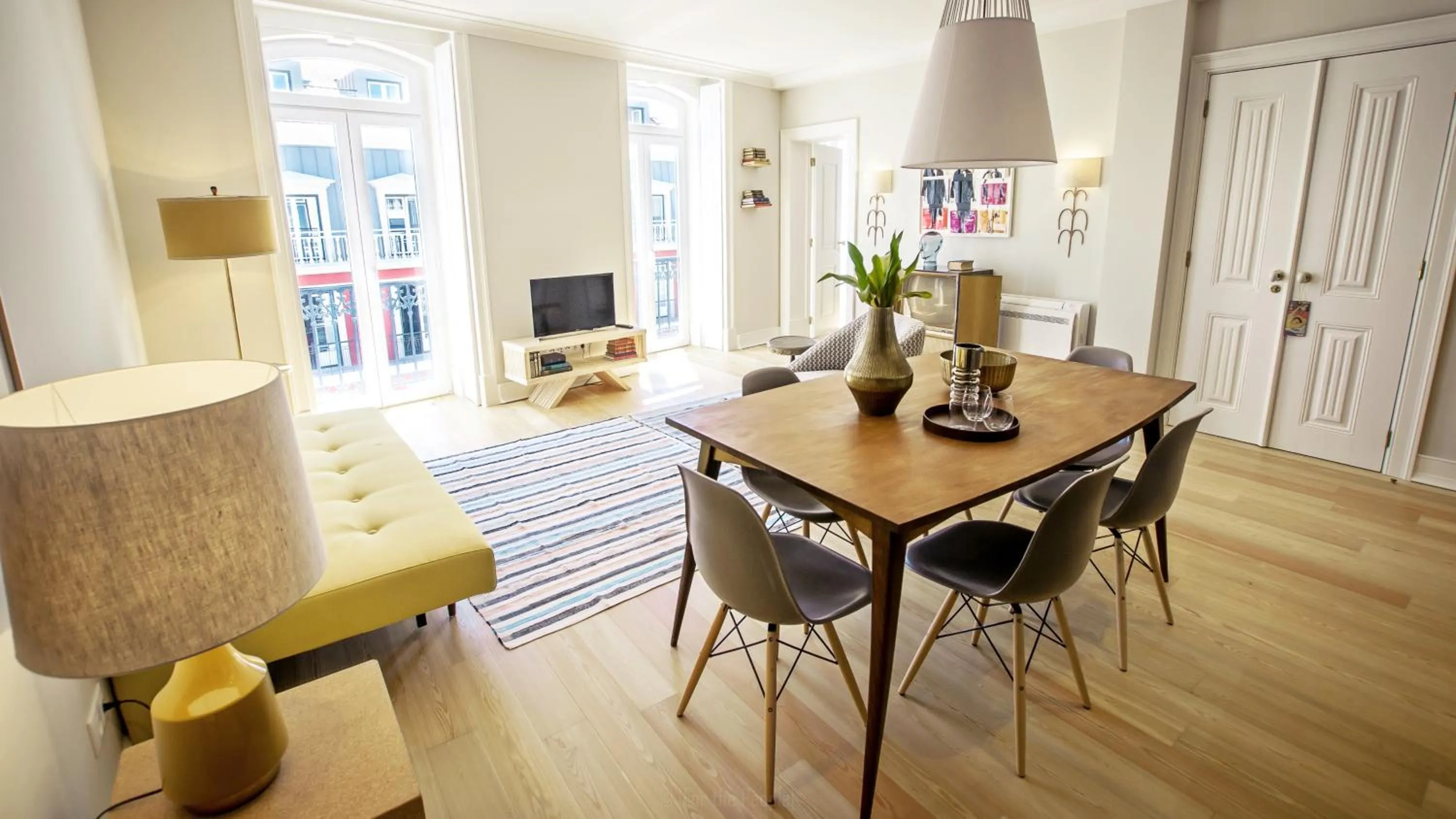 Living room in Almaria - Ex Libris Apartments | Chiado