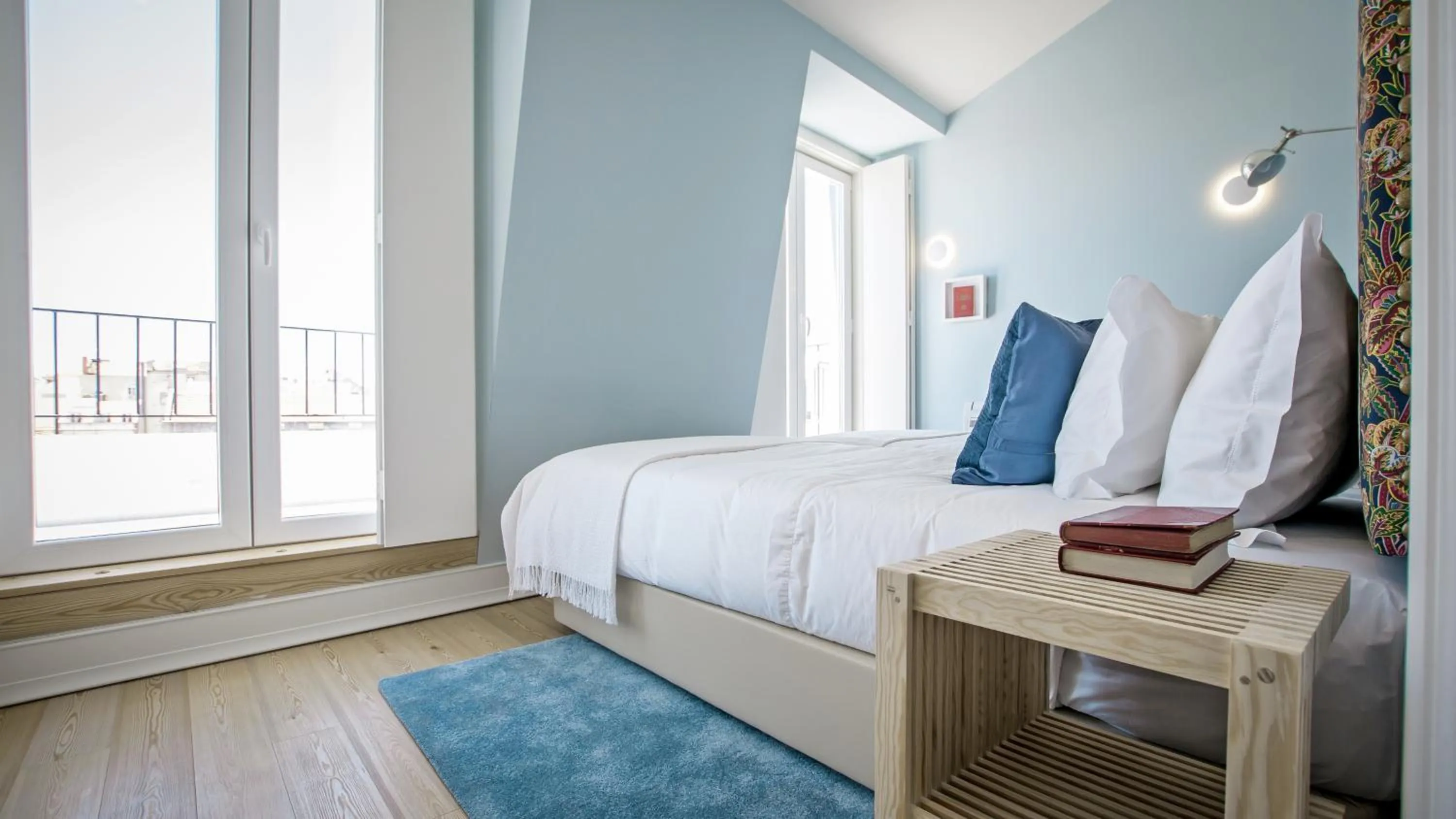 Day, Bed in Almaria - Ex Libris Apartments | Chiado