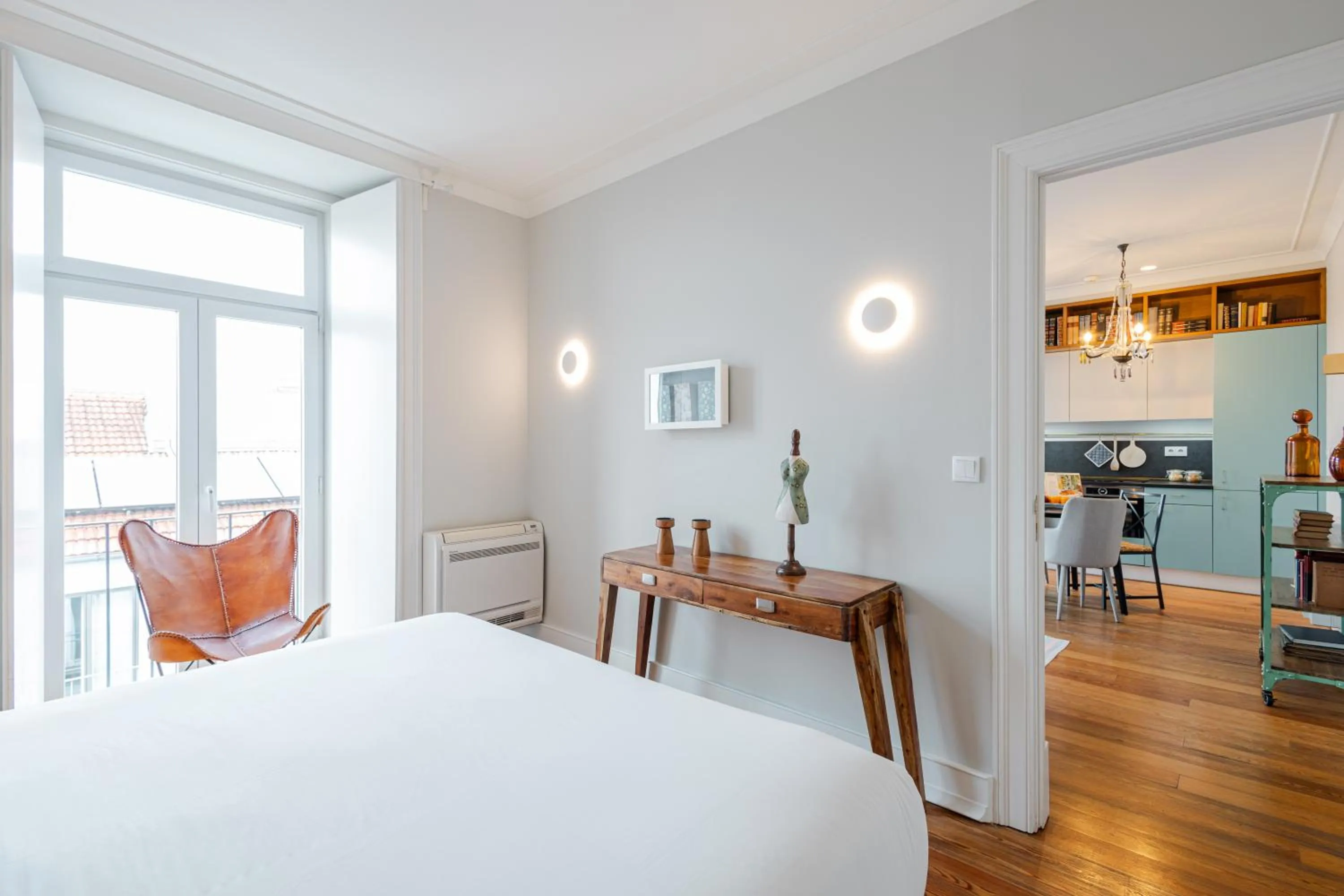 Bedroom, Bed in Almaria - Ex Libris Apartments | Chiado