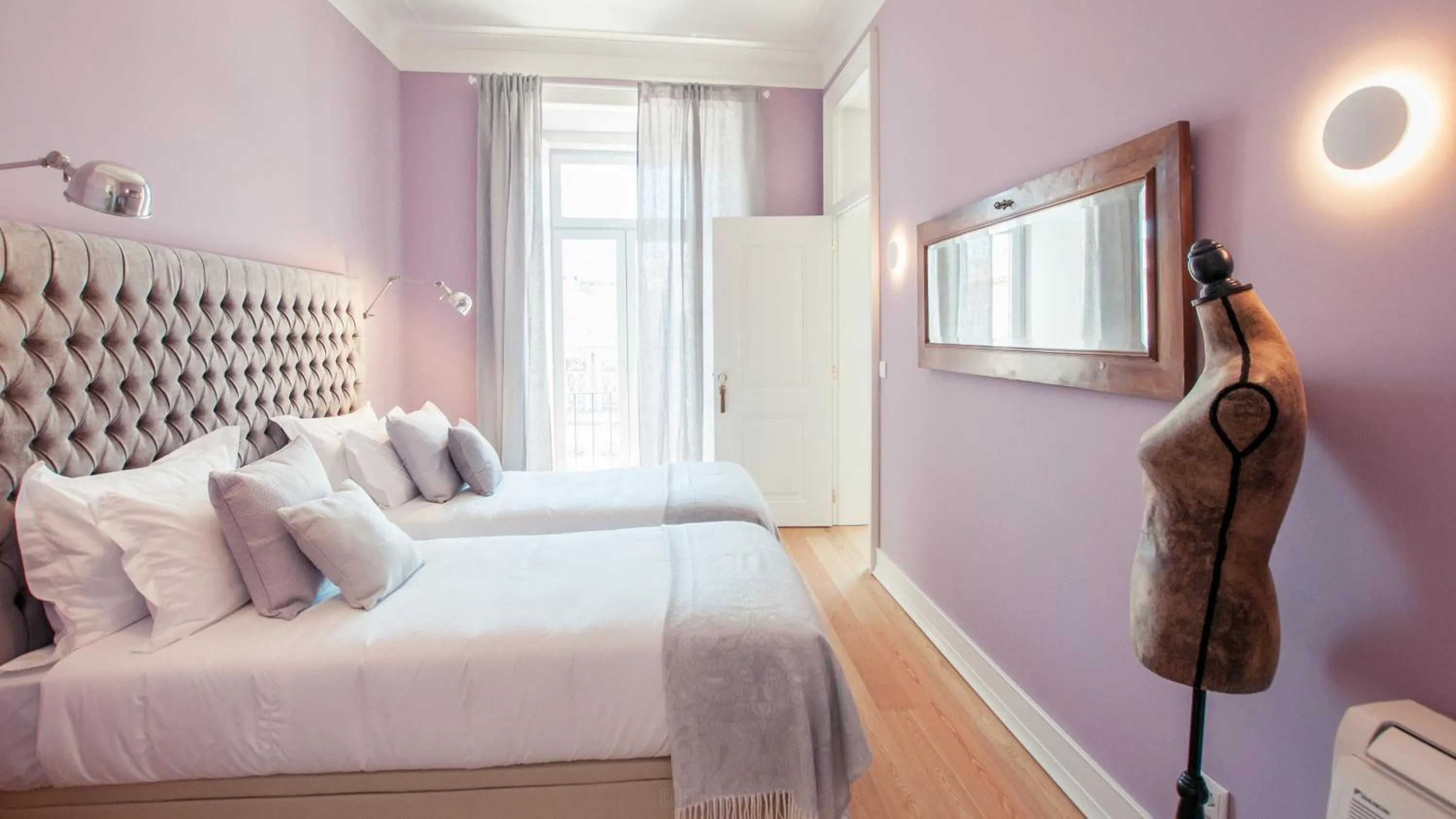 Bedroom, Bed in Almaria - Ex Libris Apartments | Chiado