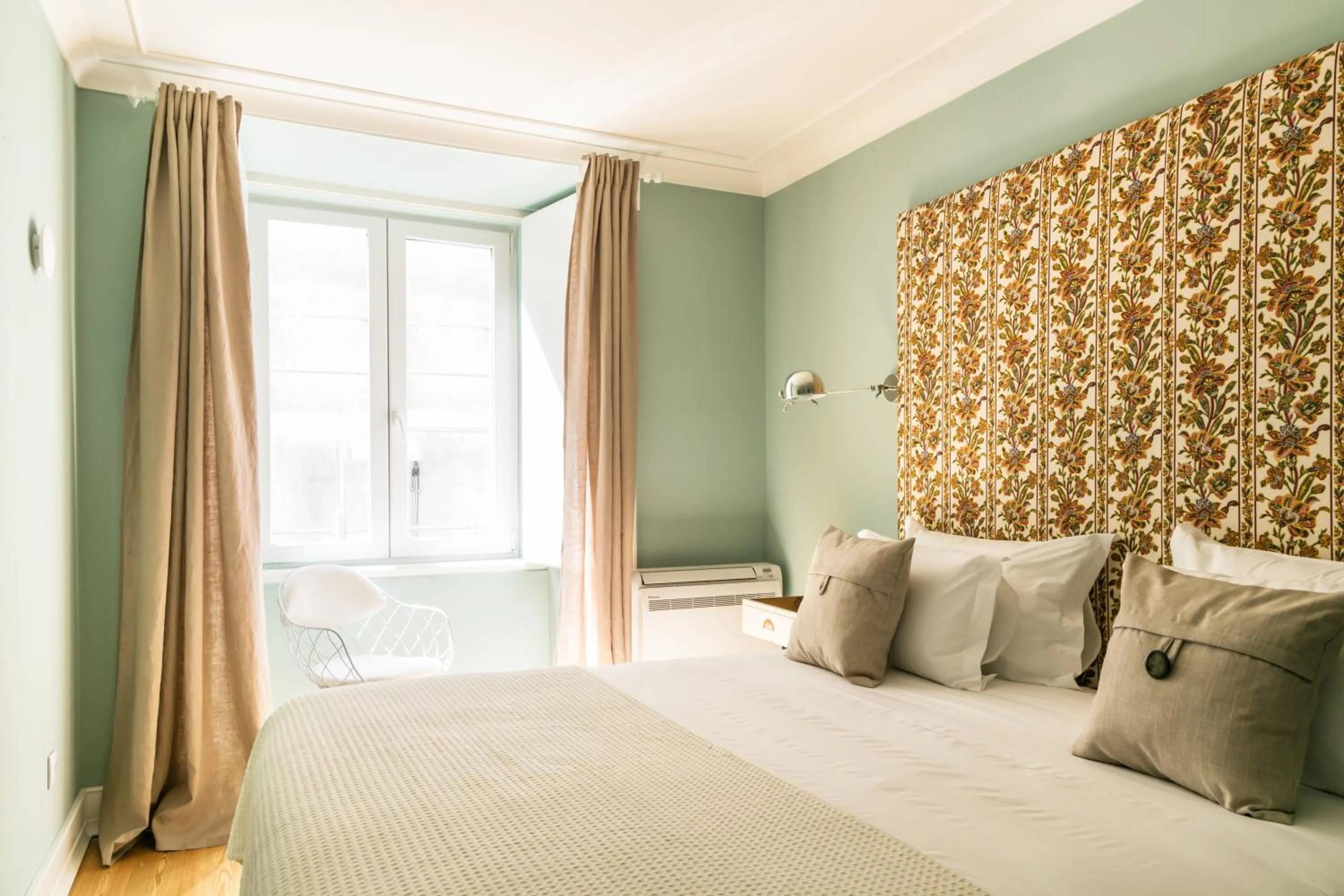 Day, Bed in Almaria - Ex Libris Apartments | Chiado