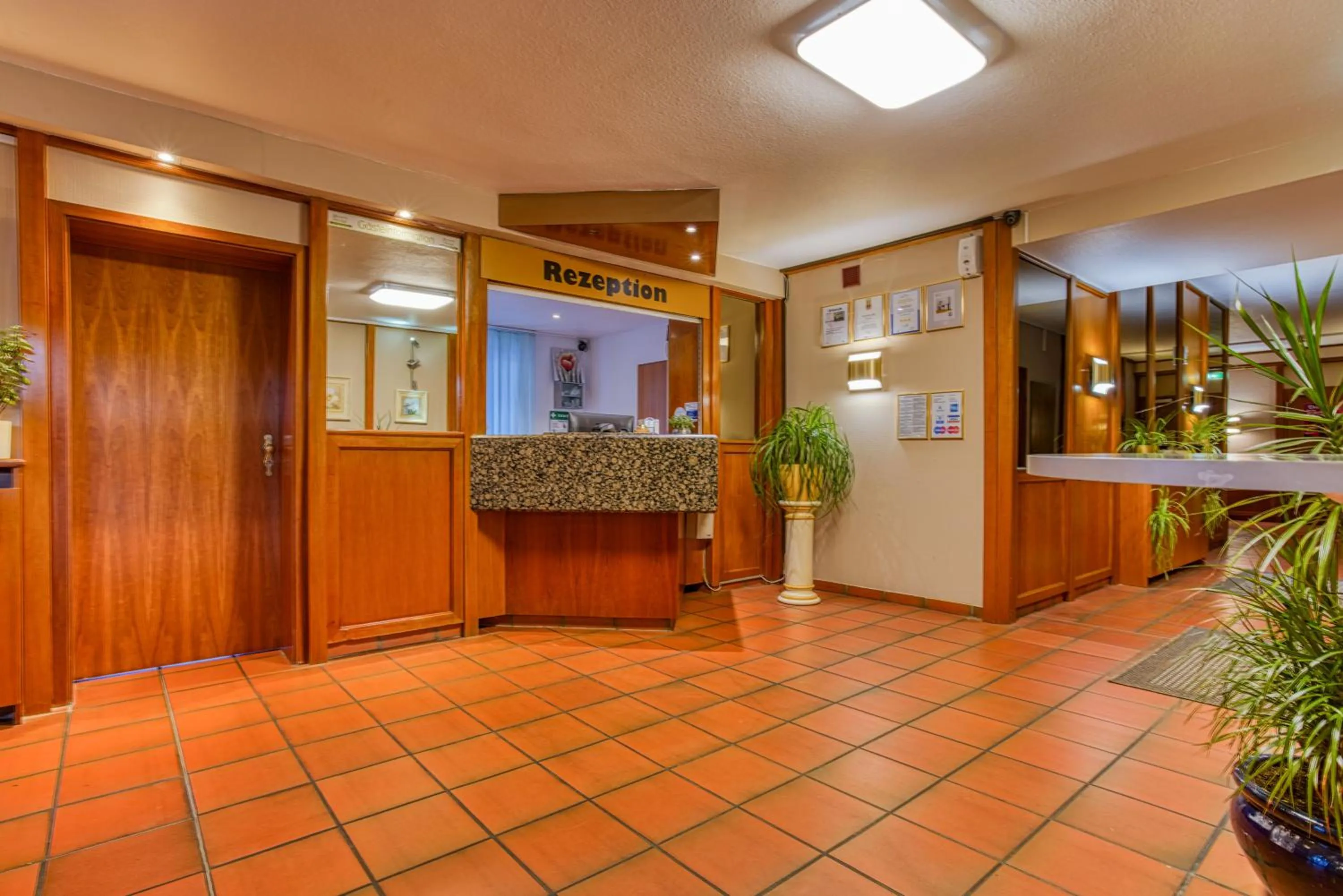 Lobby or reception in Sporthotel Bad Bevensen