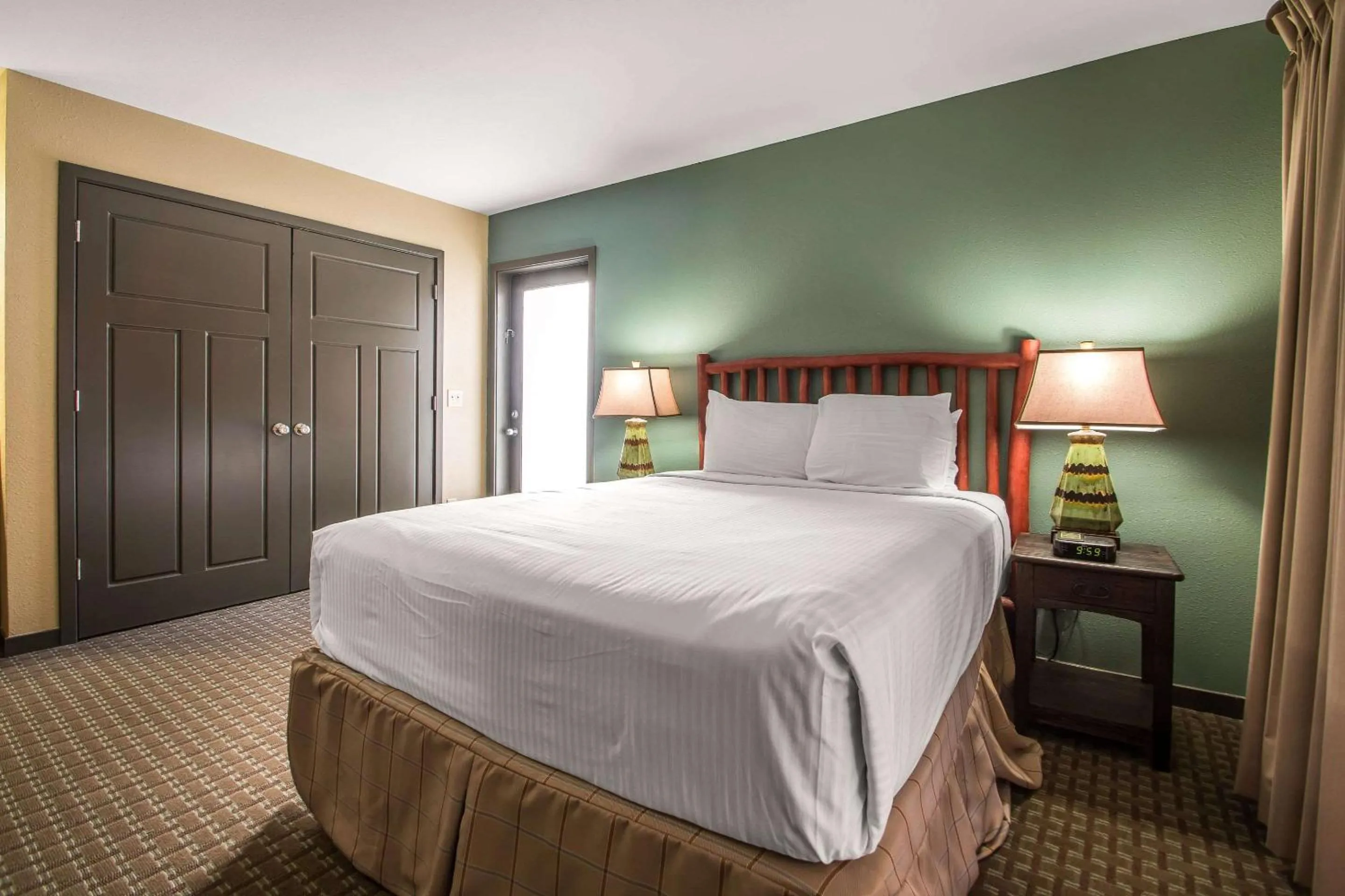 Bed in Bluegreen Vacations Christmas Mountain Village, an Ascend Collection Resort