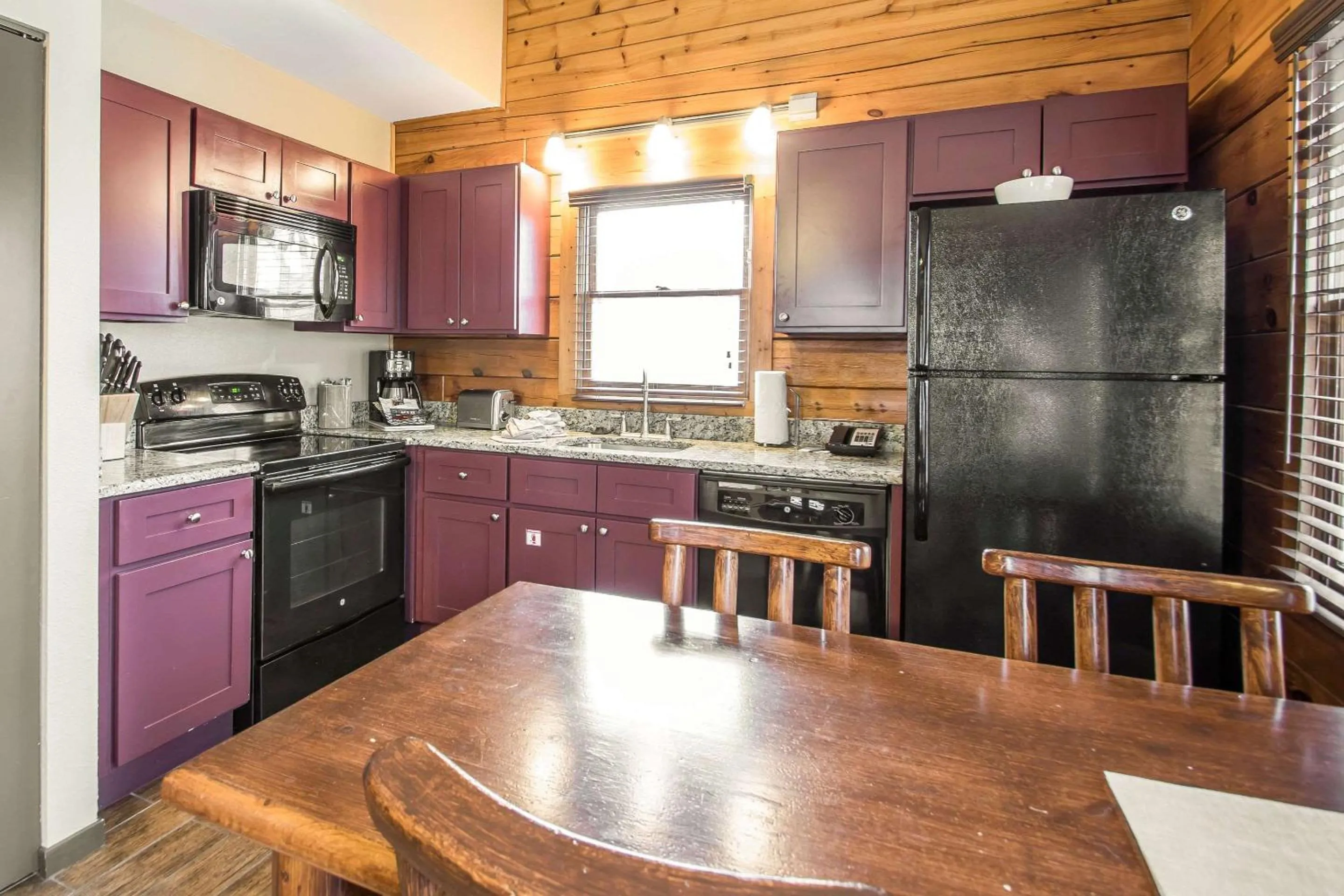 Kitchen or kitchenette in Bluegreen Vacations Christmas Mountain Village, an Ascend Collection Resort