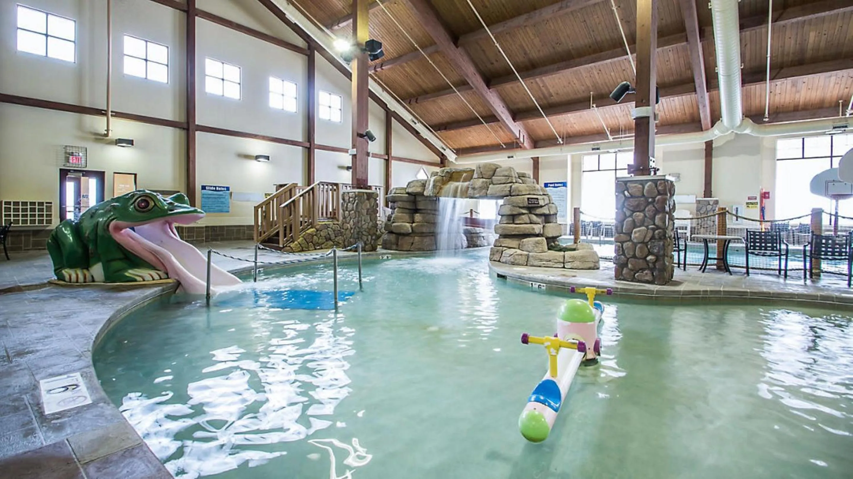 Swimming pool in Bluegreen Vacations Christmas Mountain Village, an Ascend Collection Resort
