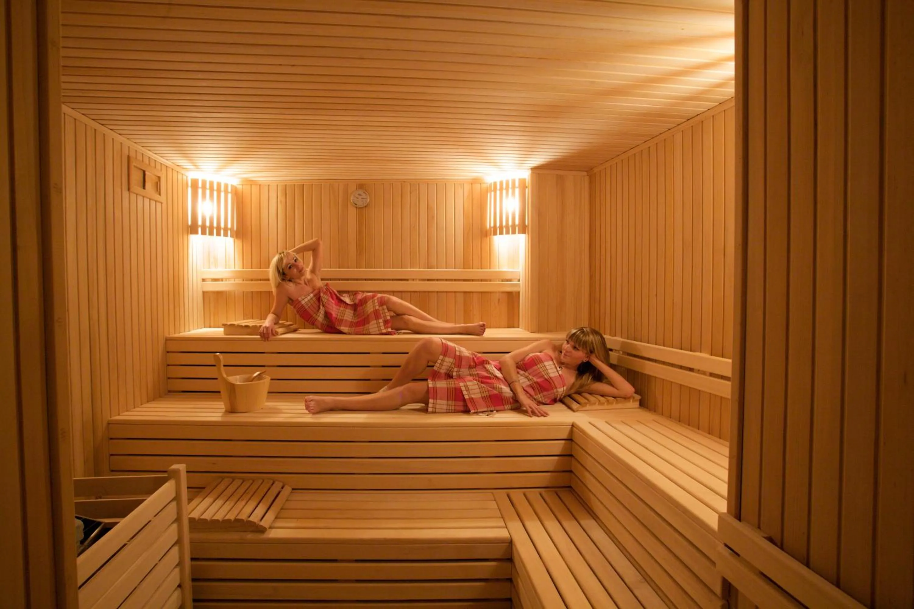 Sauna in Mirilayon Hotel - Old Town