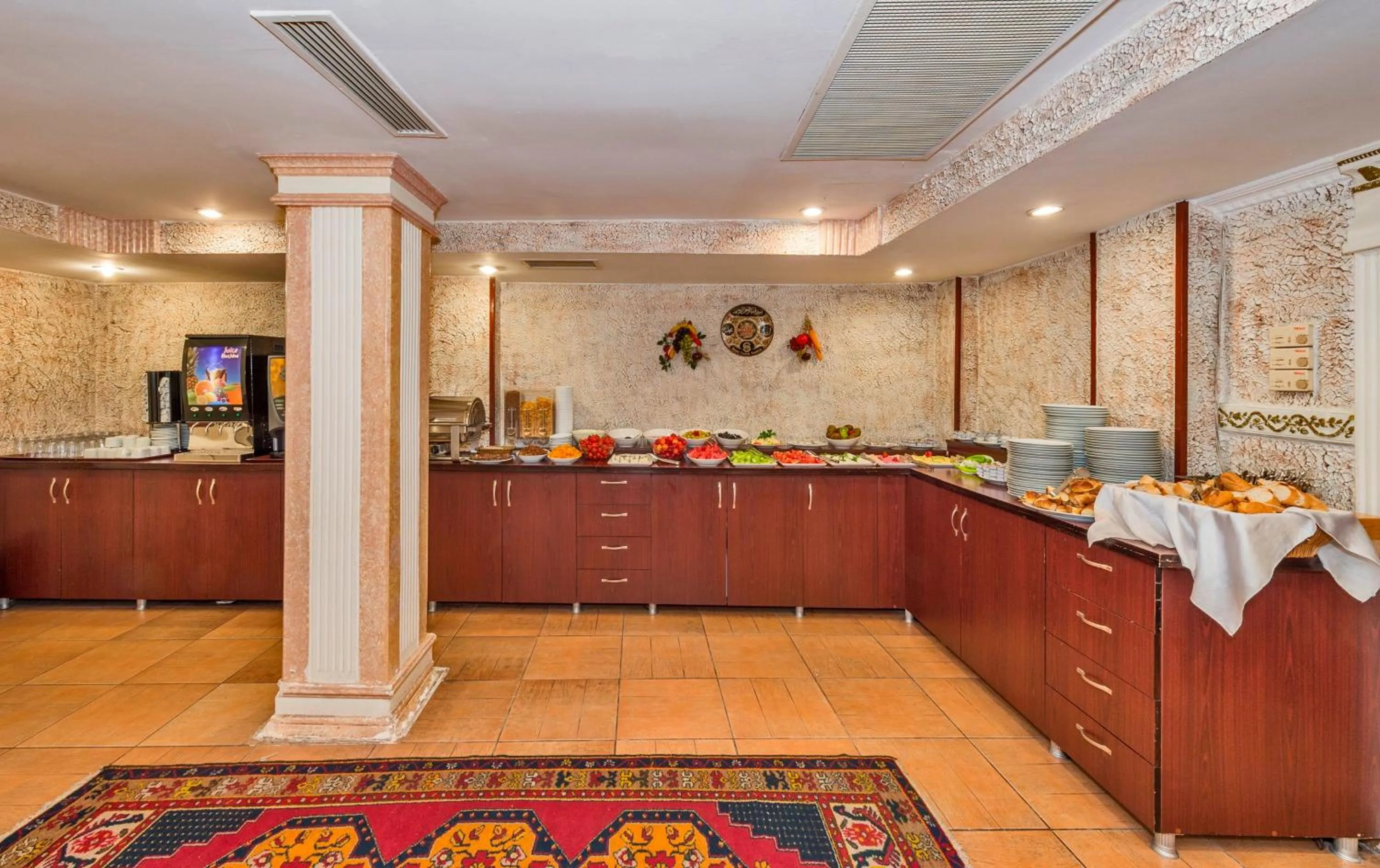 Restaurant/places to eat in Santa Sophia Hotel - İstanbul