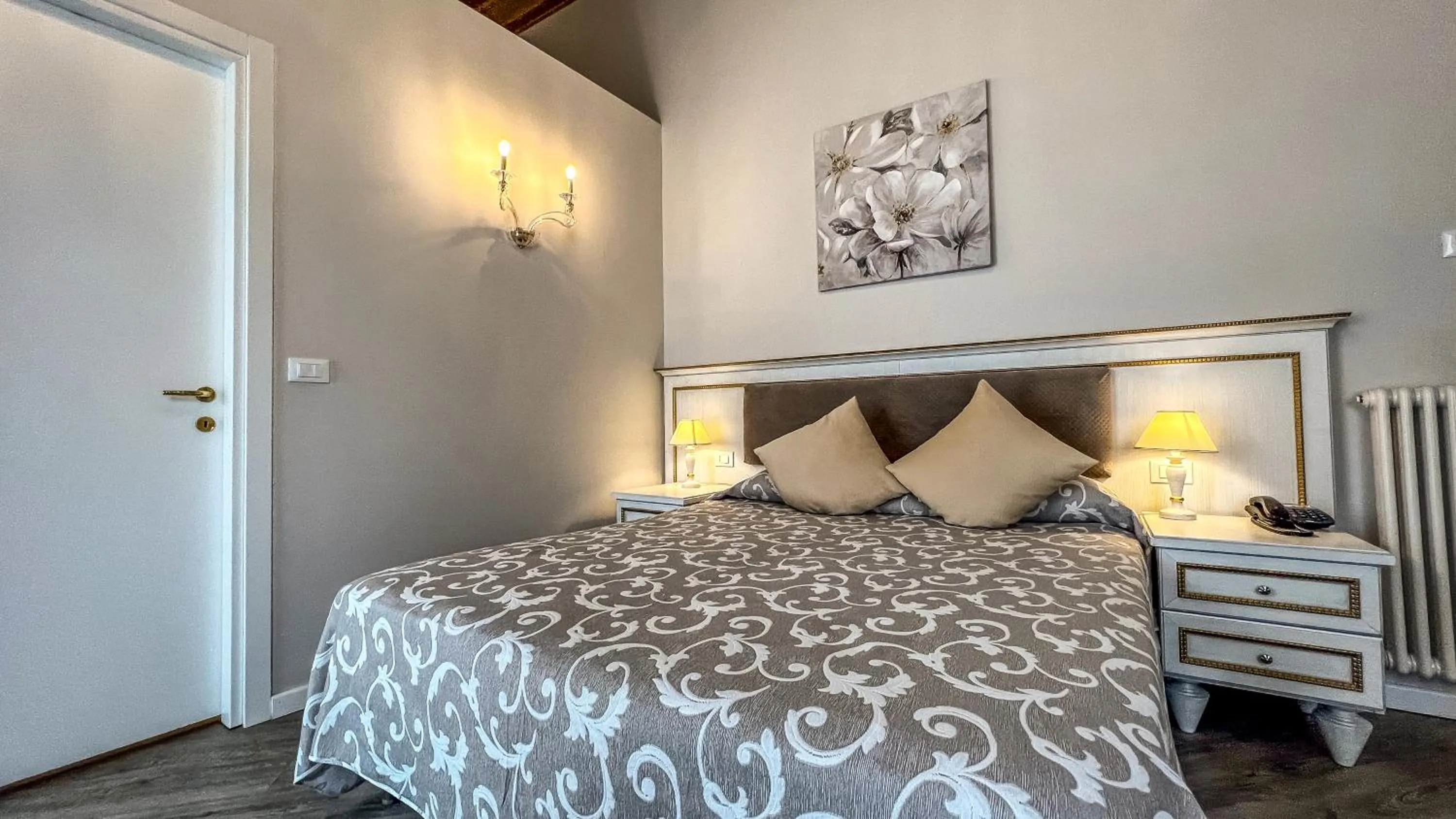 Bed in Hotel Genova Liberty