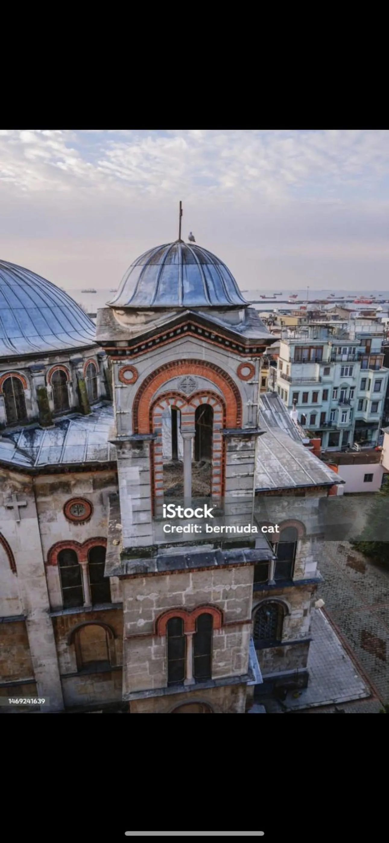 Nearby landmark in Arat Apartments