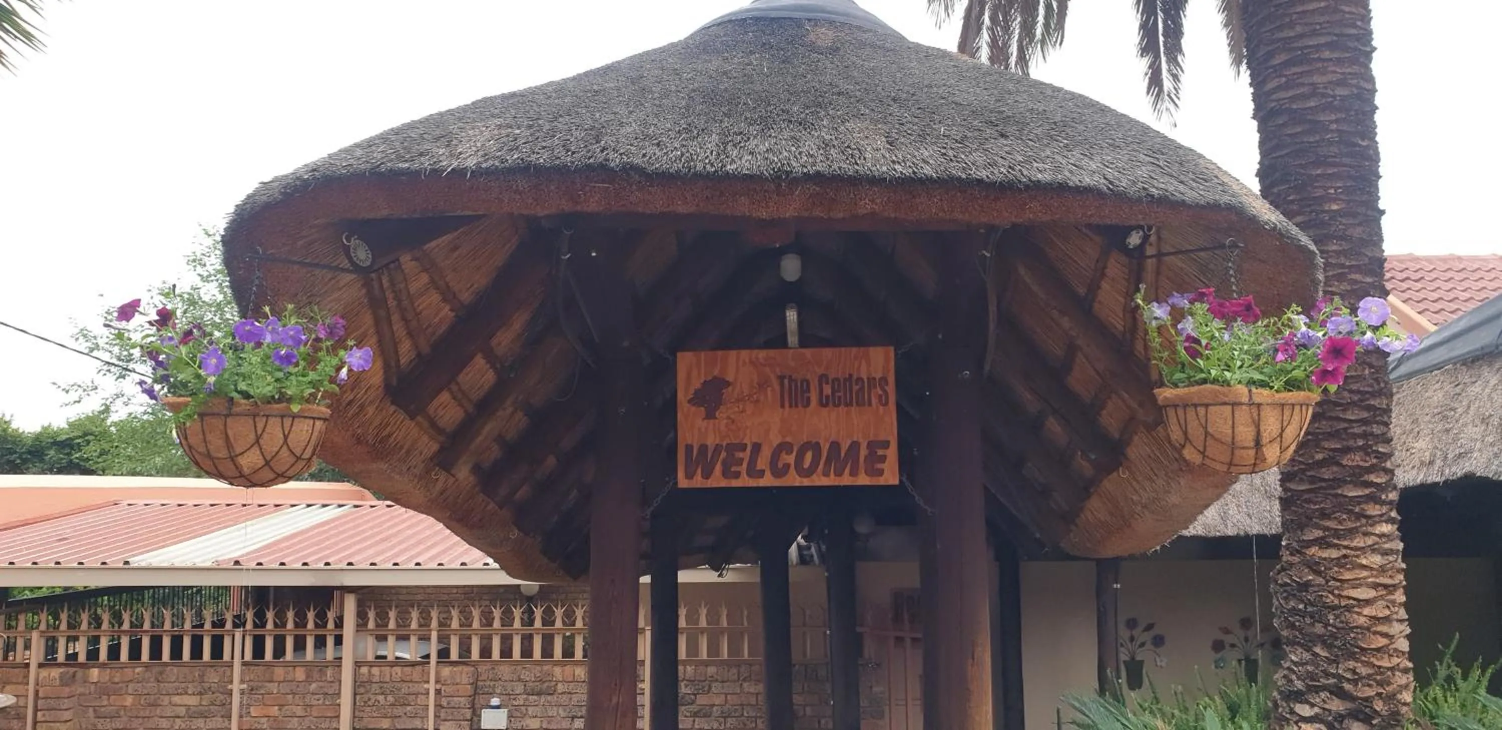 Property building in The Cedars Bed and Breakfast