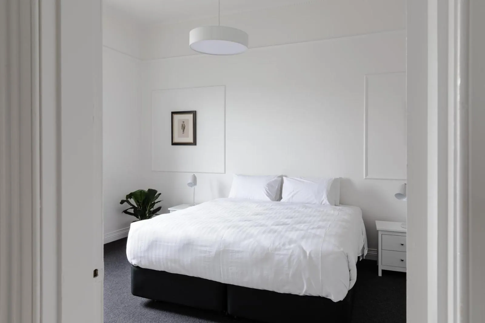 Bed in Battery Point Manor