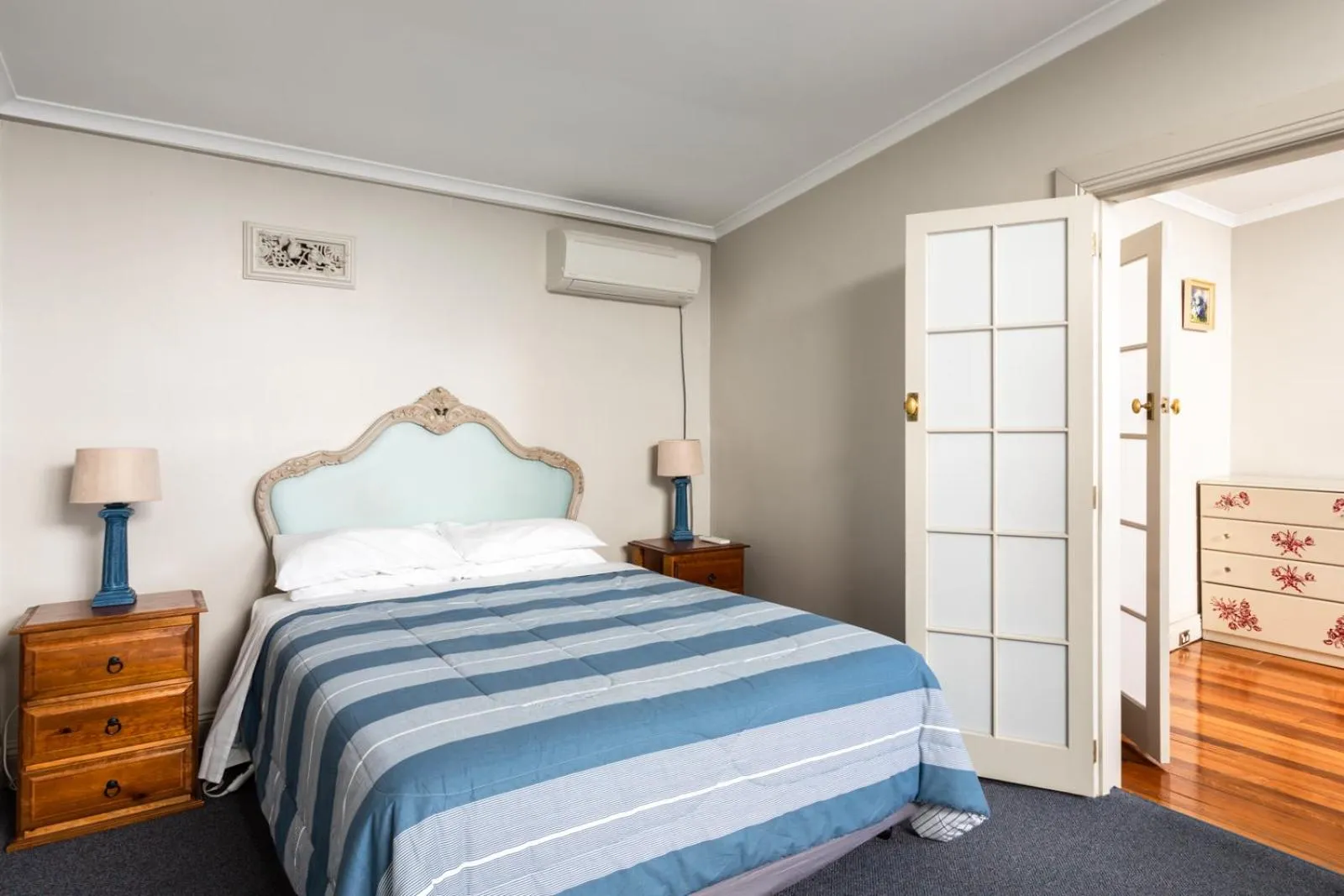 Bed in Battery Point Manor