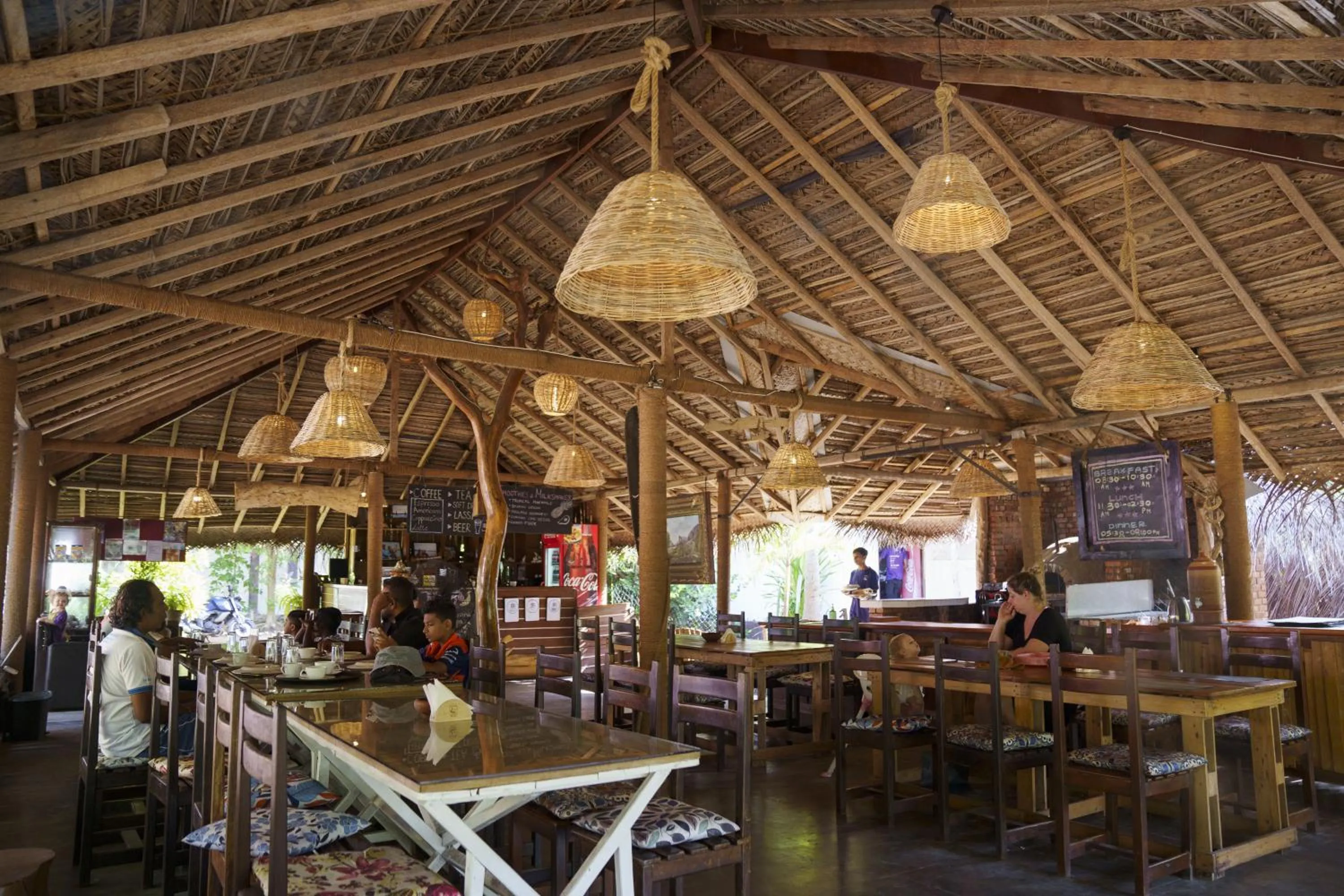Restaurant/places to eat in Valampuri Kite Resort