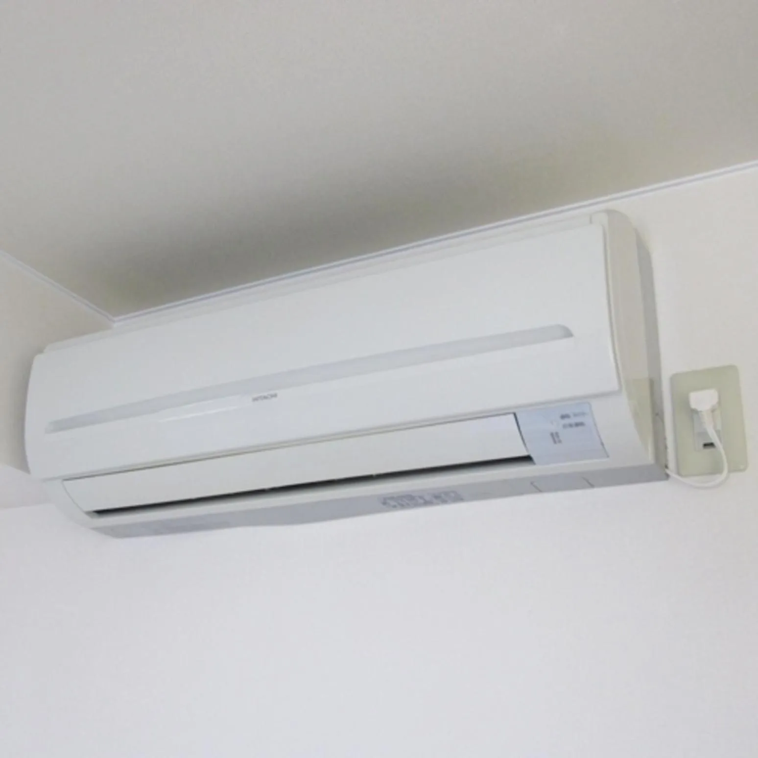 air conditioner in Crown Hills Tsuchiuraekihigashi