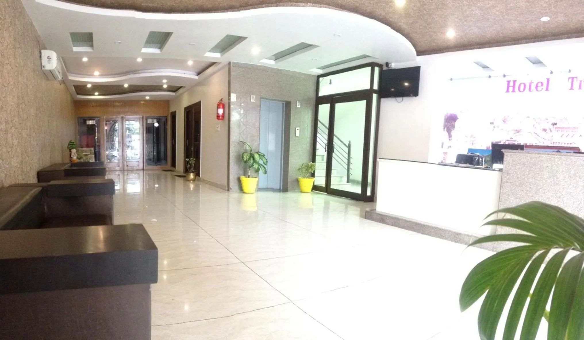 Lobby or reception in Hotel Trihari