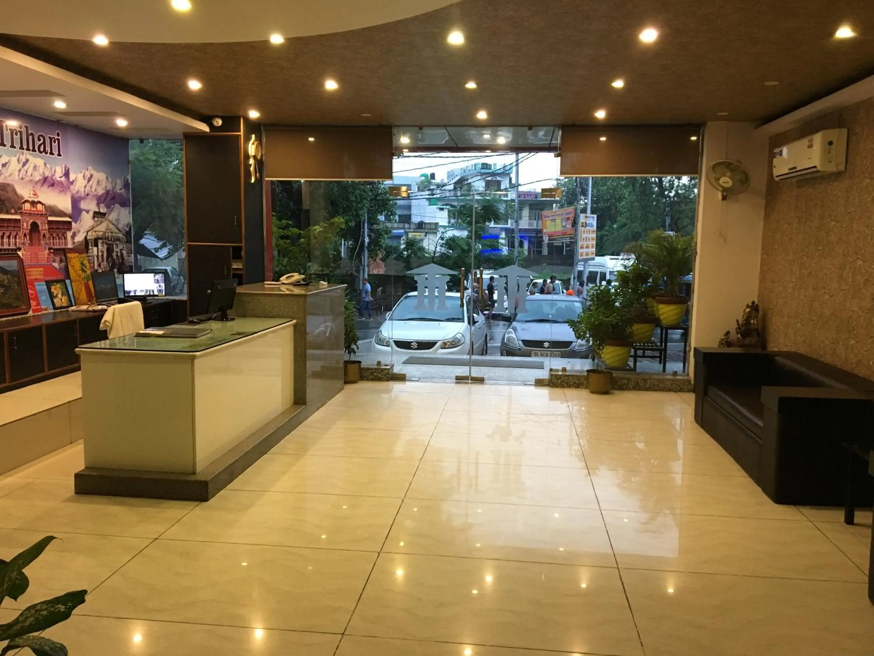 Facility for disabled guests in Hotel Trihari