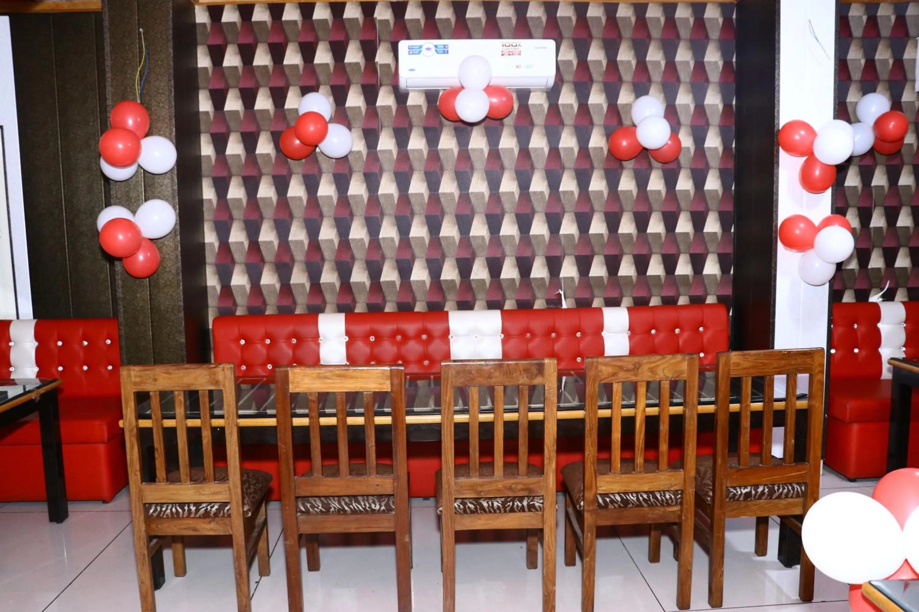 Breakfast in Hotel Trihari