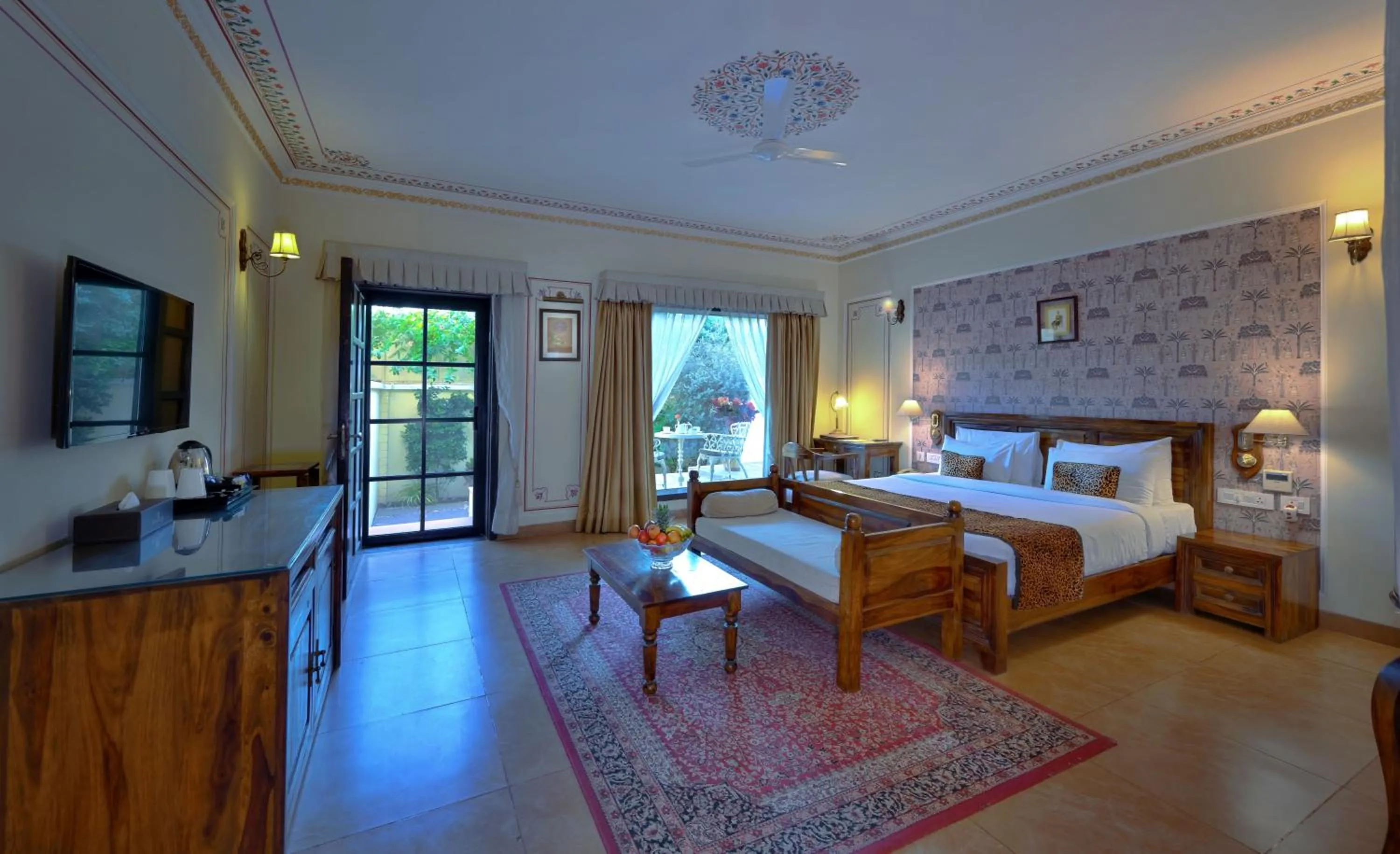 TV and multimedia, Bed in The Tigress, Ranthambore