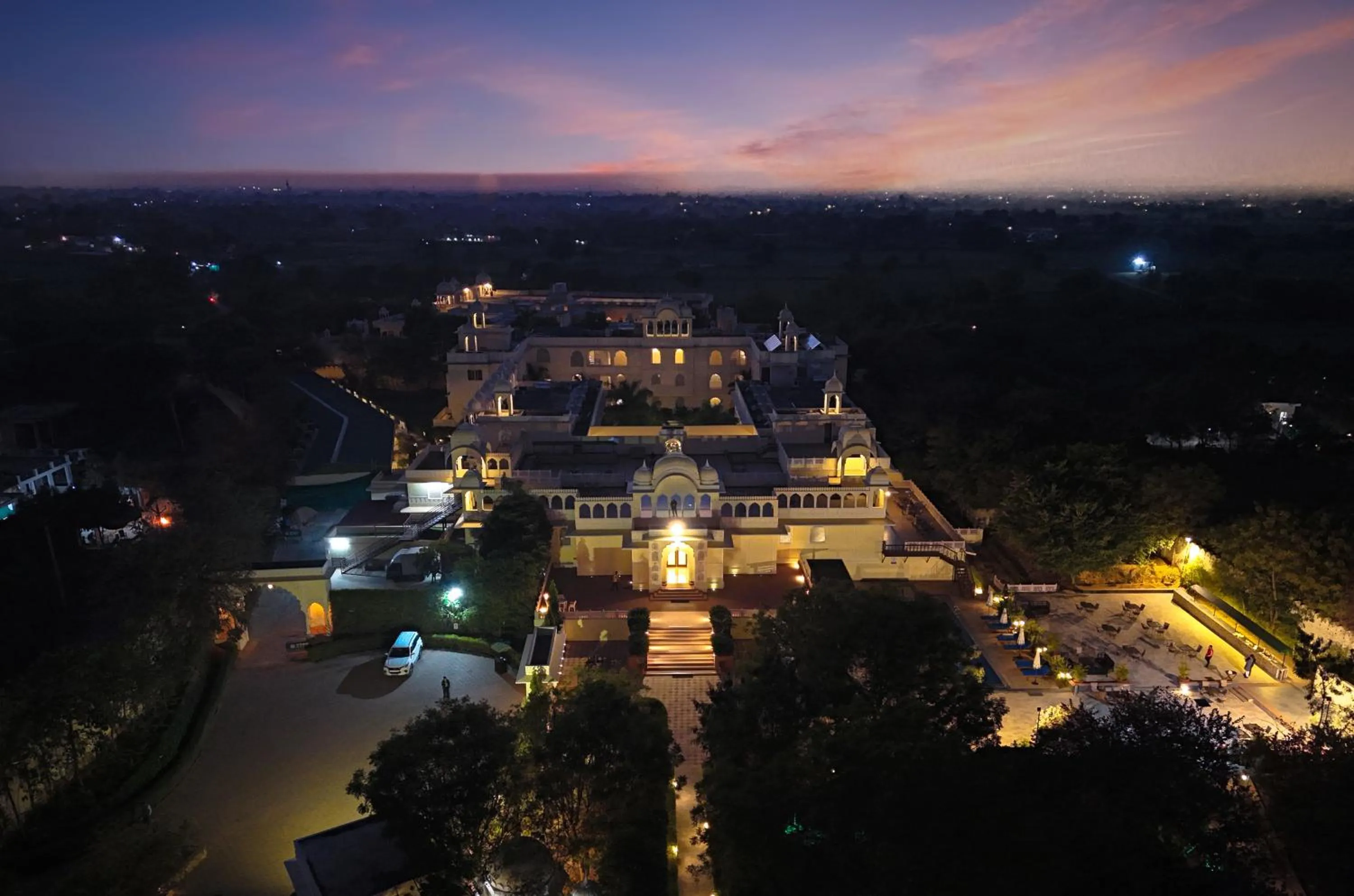 Night in The Tigress, Ranthambore