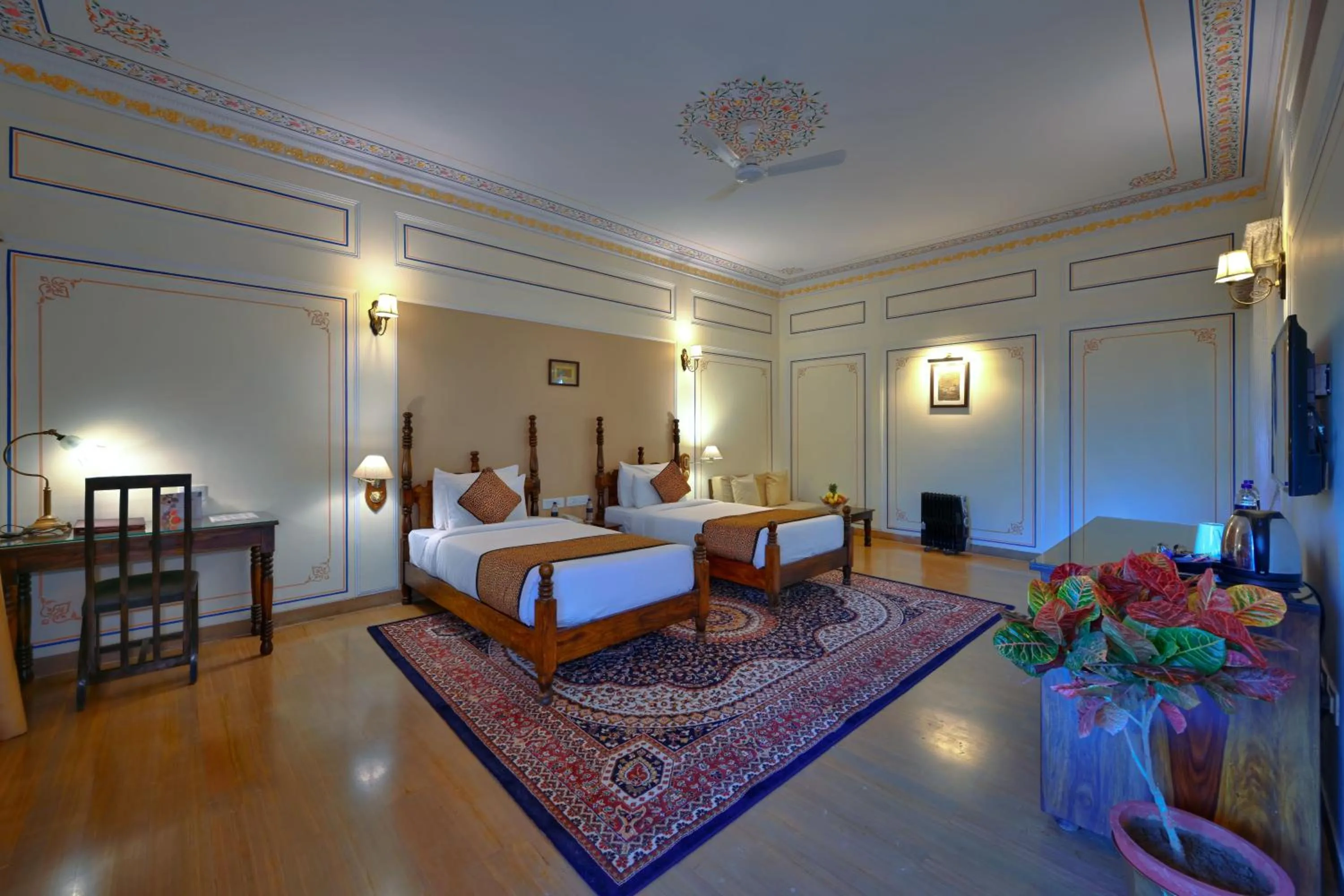 Bed in The Tigress, Ranthambore