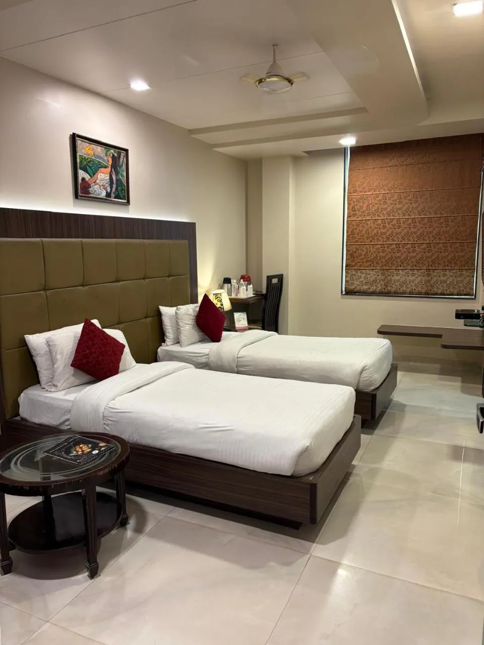 Bedroom, Bed in Hotel Ozas Grand