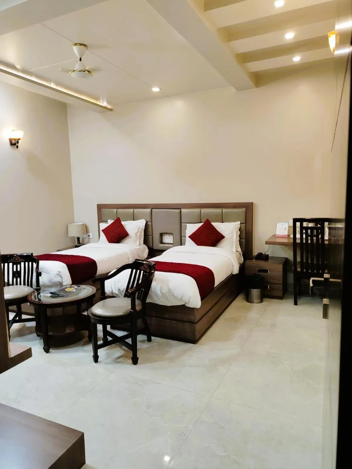 Bed in Hotel Ozas Grand