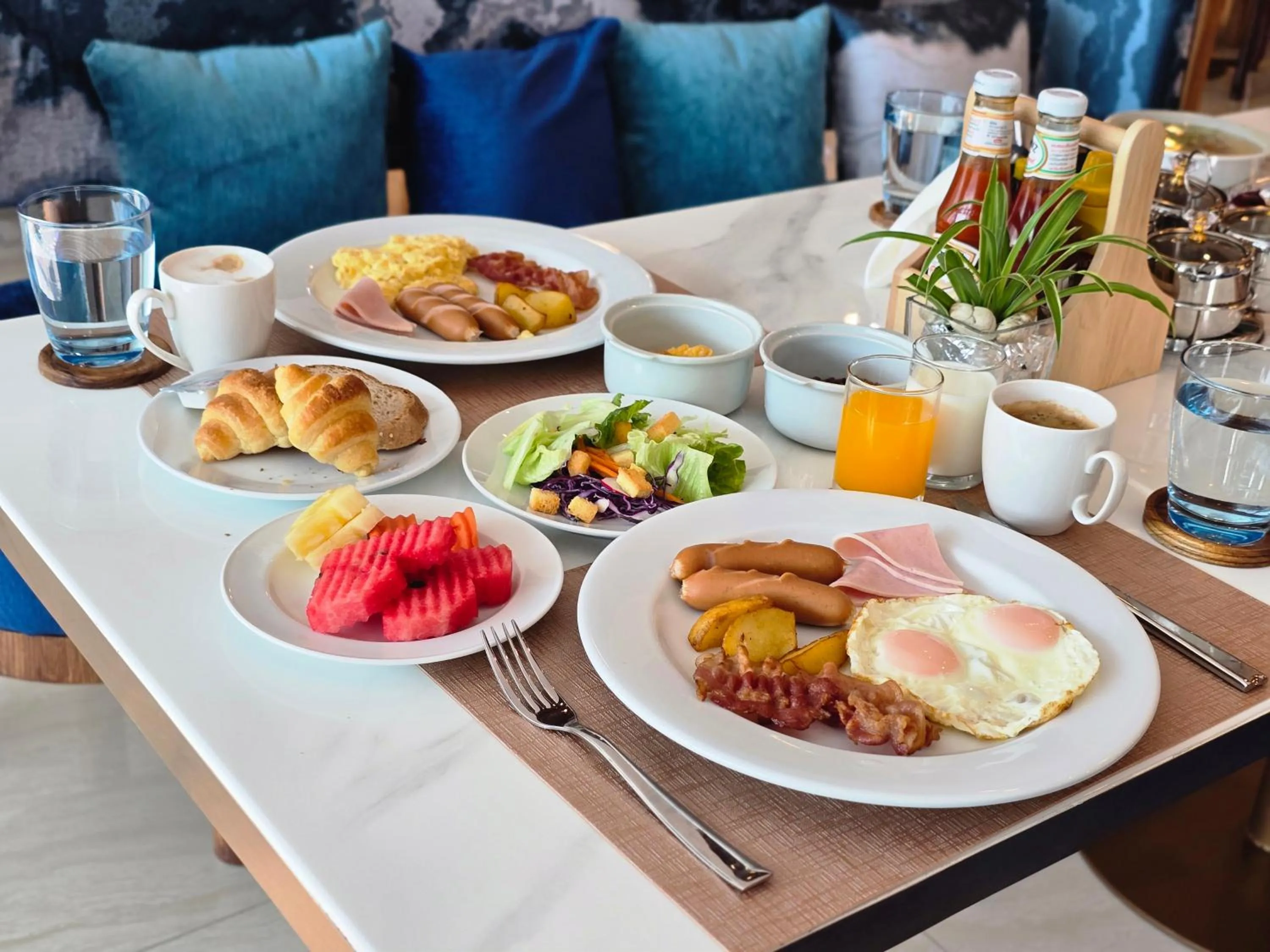 Breakfast in Cloudotel Walking Street Pattaya