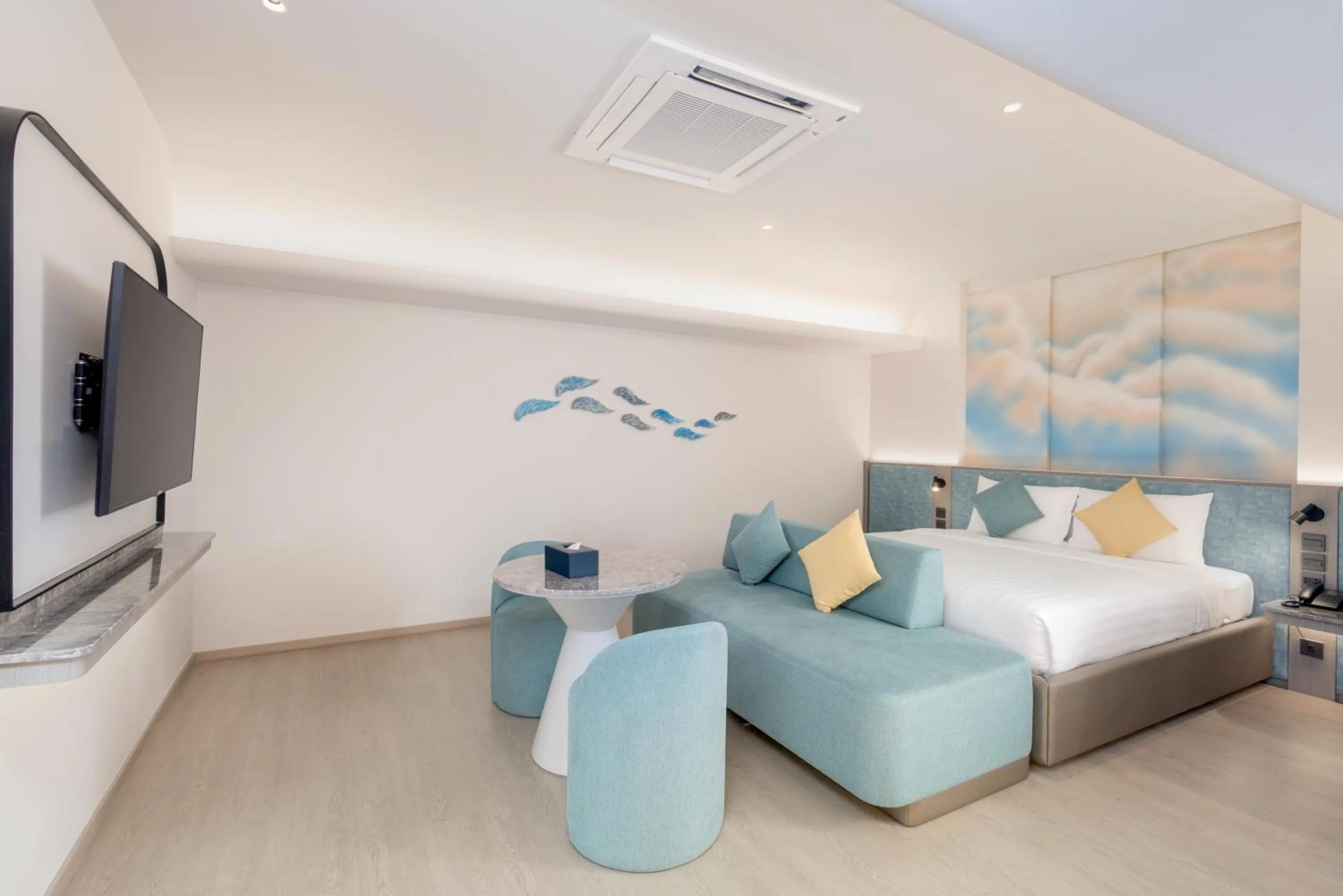 Bedroom, Bed in Cloudotel Walking Street Pattaya