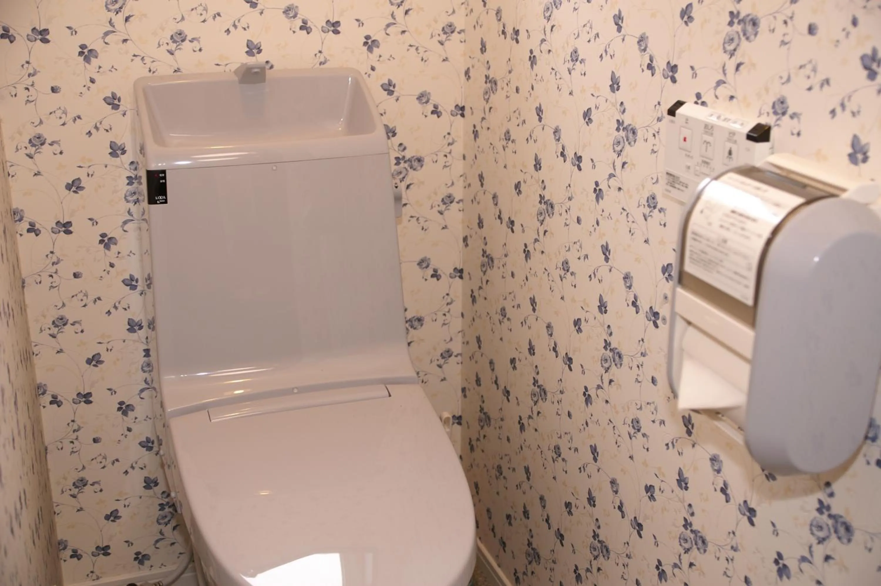 Area and facilities in Guesthouse Haru Kitamachi