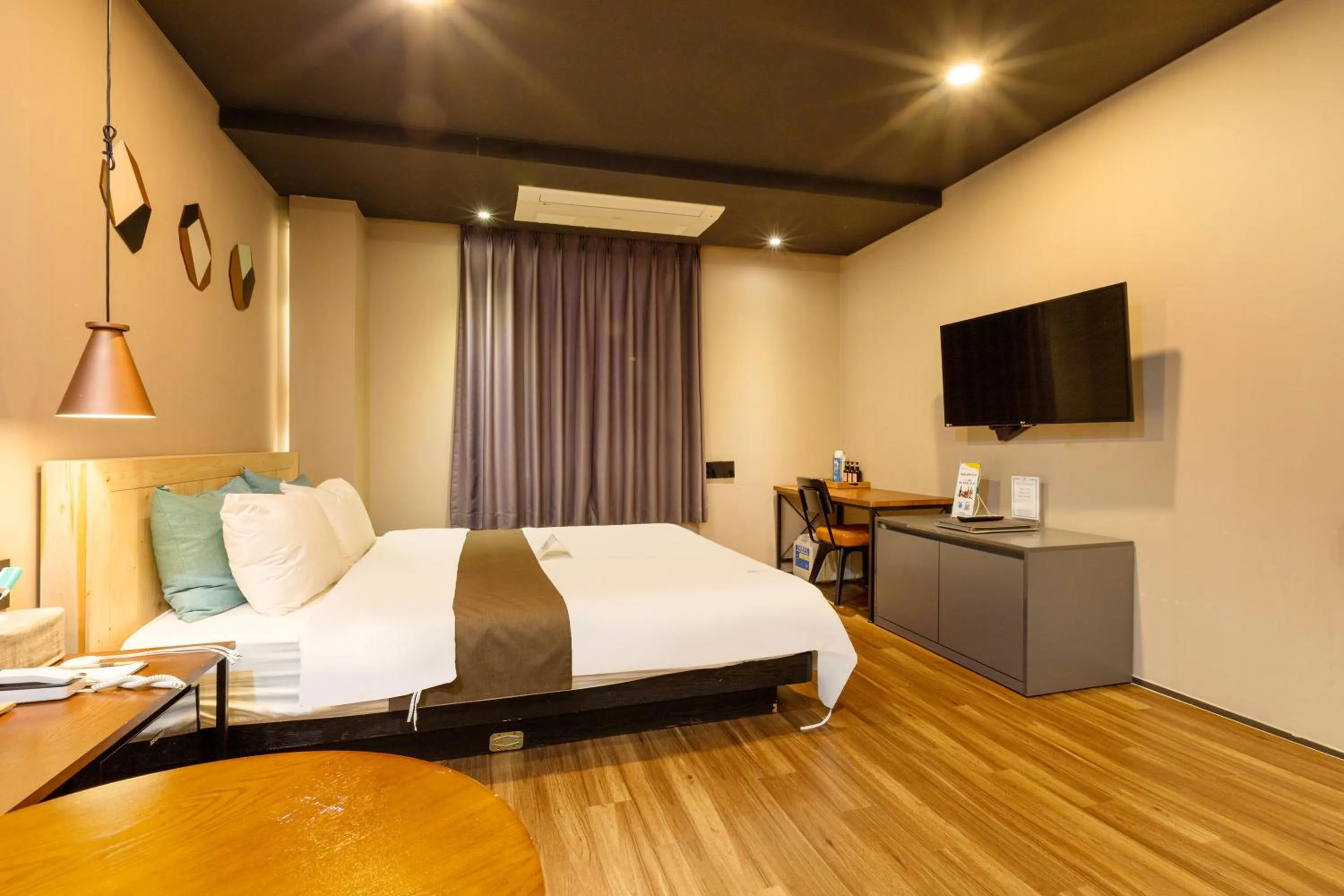 Bed in Sorgente Business Hotel