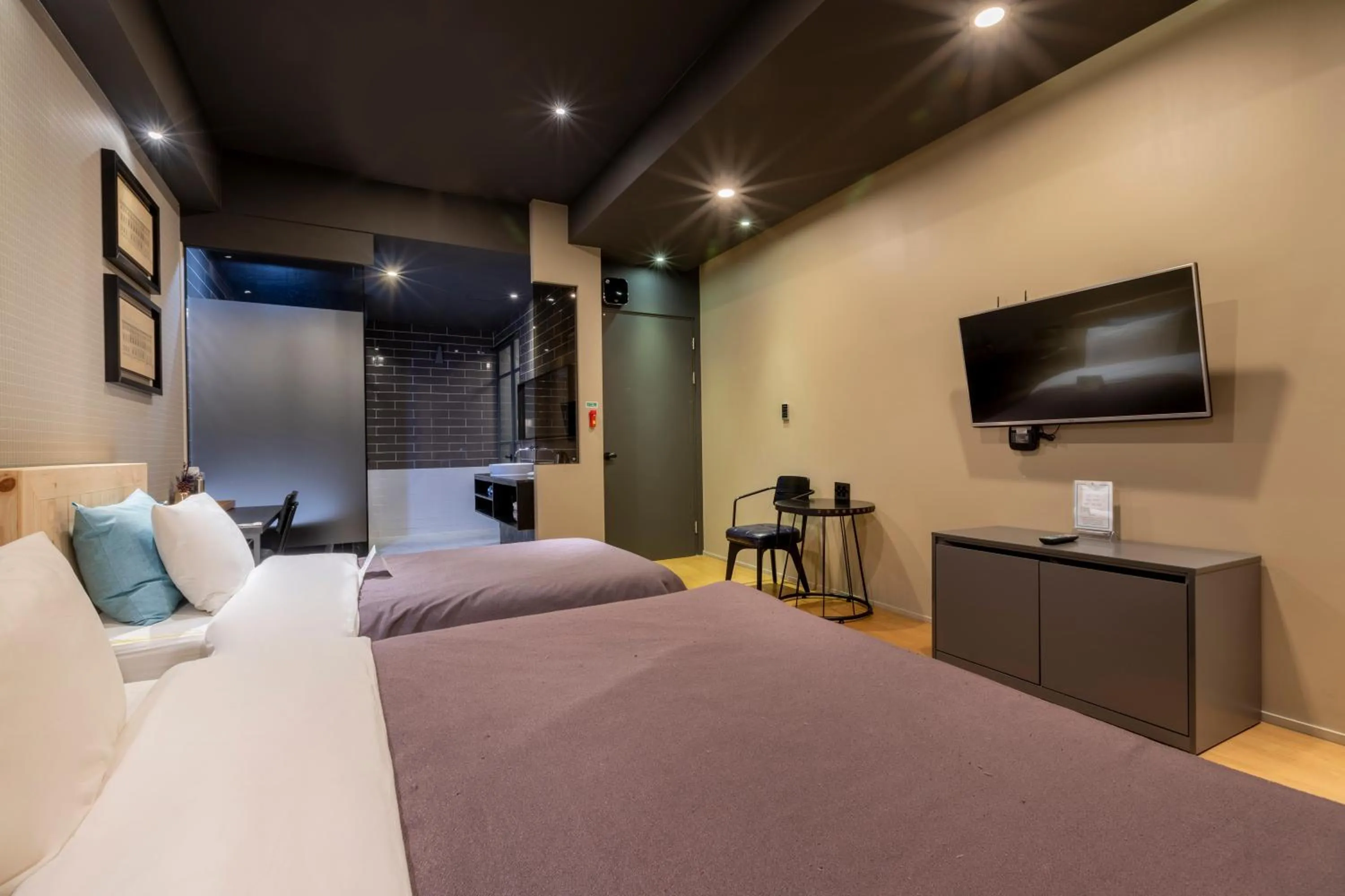 Bed in Sorgente Business Hotel