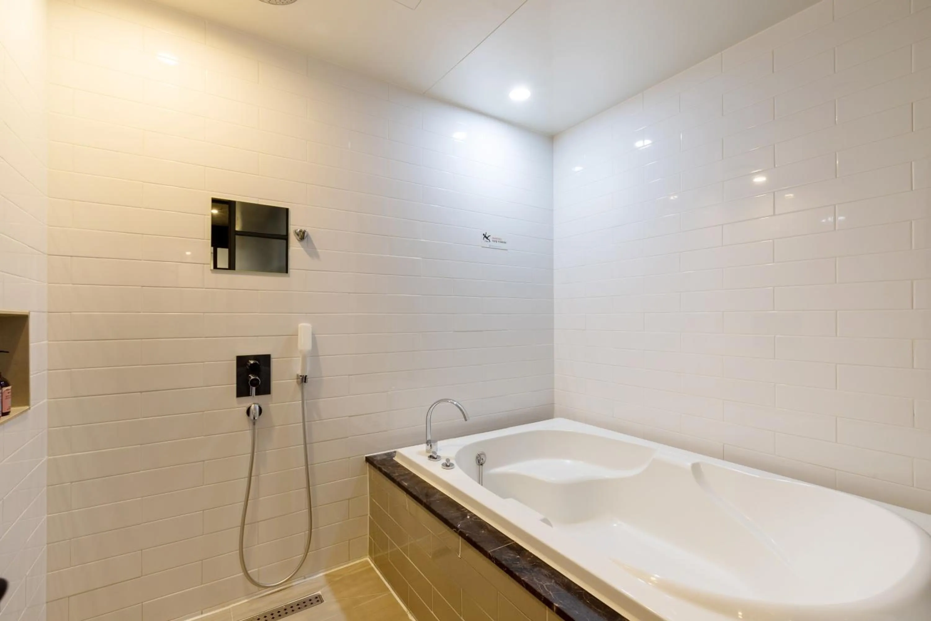 Bathroom in Sorgente Business Hotel