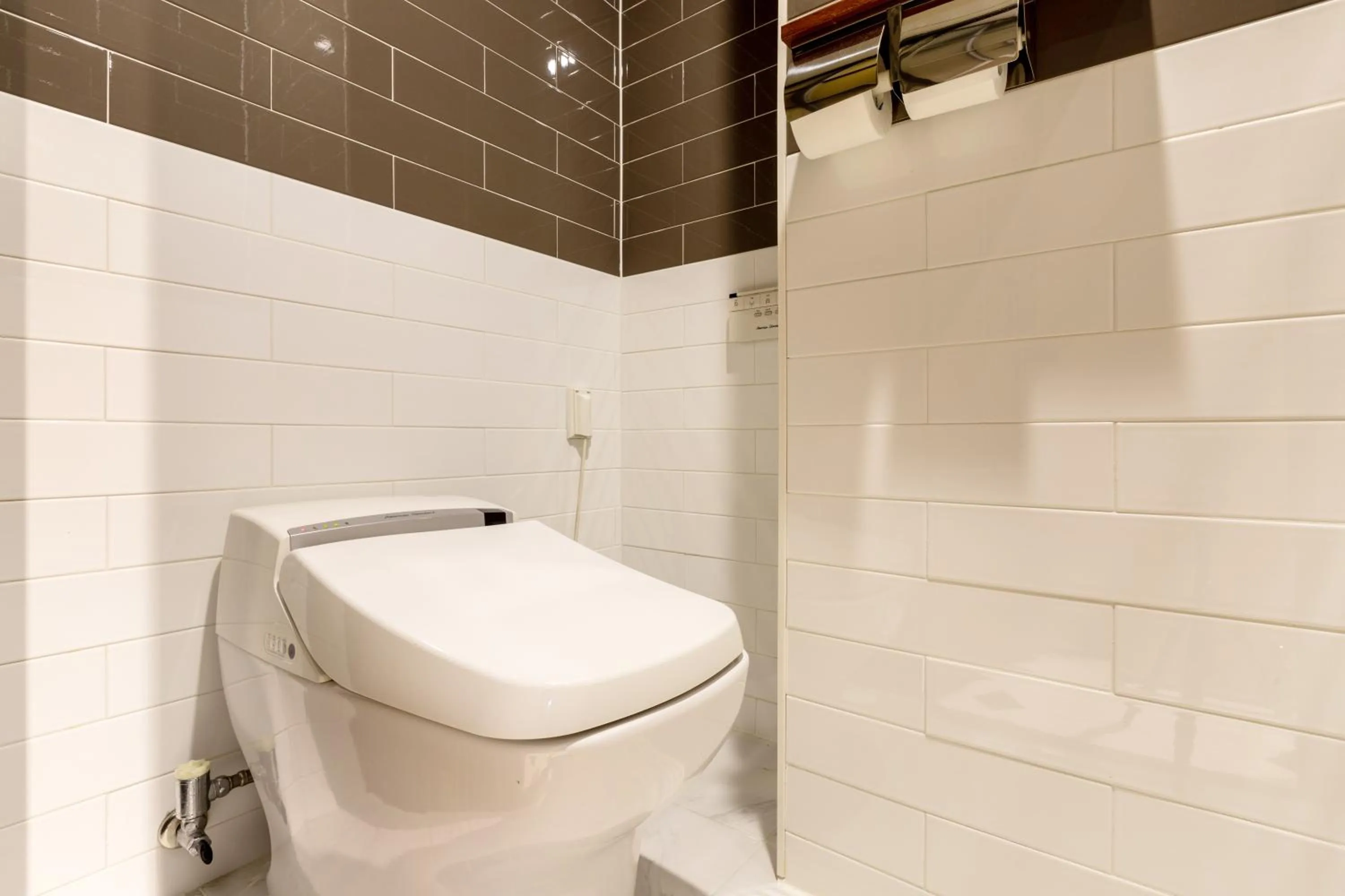 Bathroom in Sorgente Business Hotel