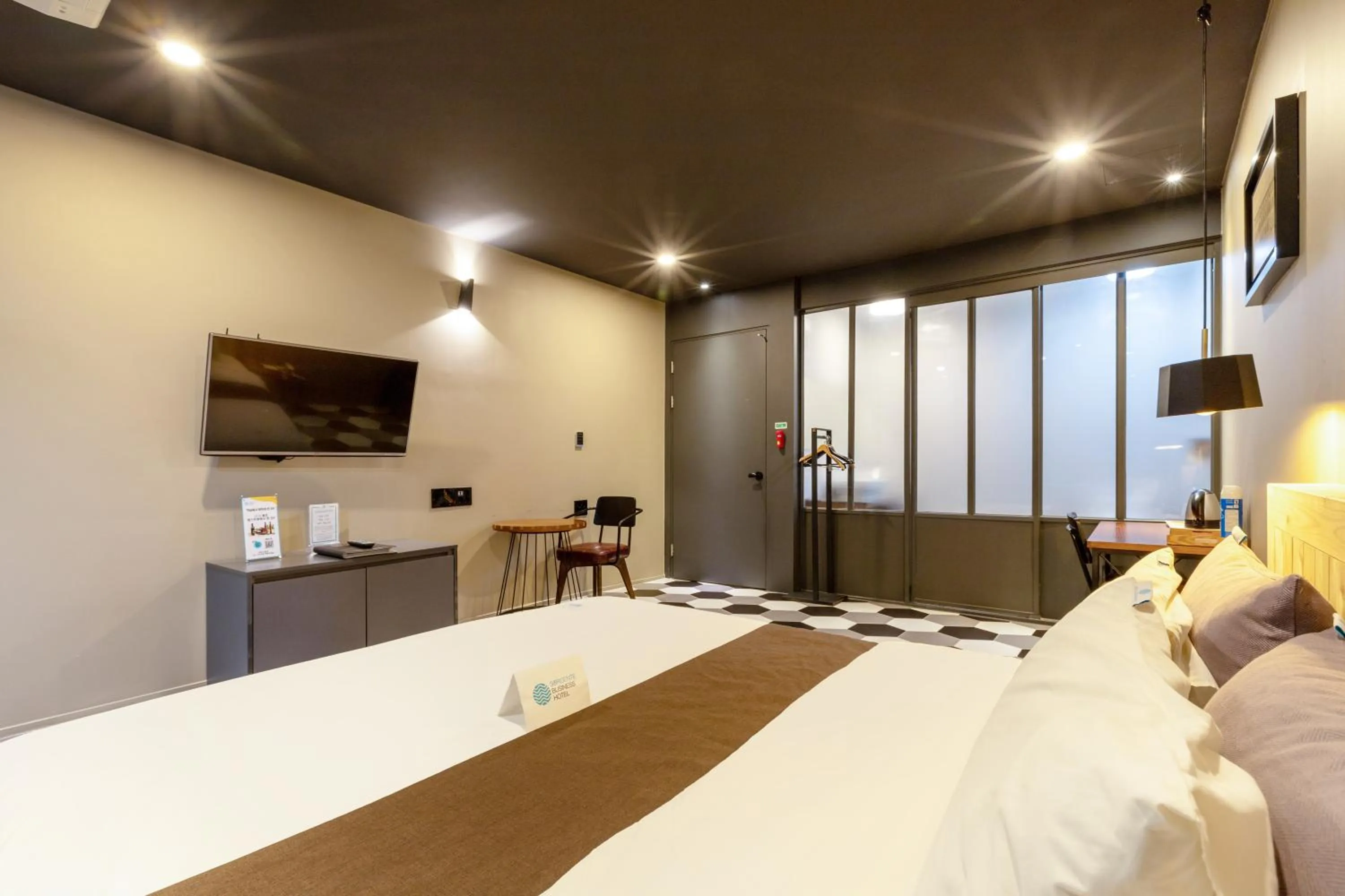 Bed in Sorgente Business Hotel