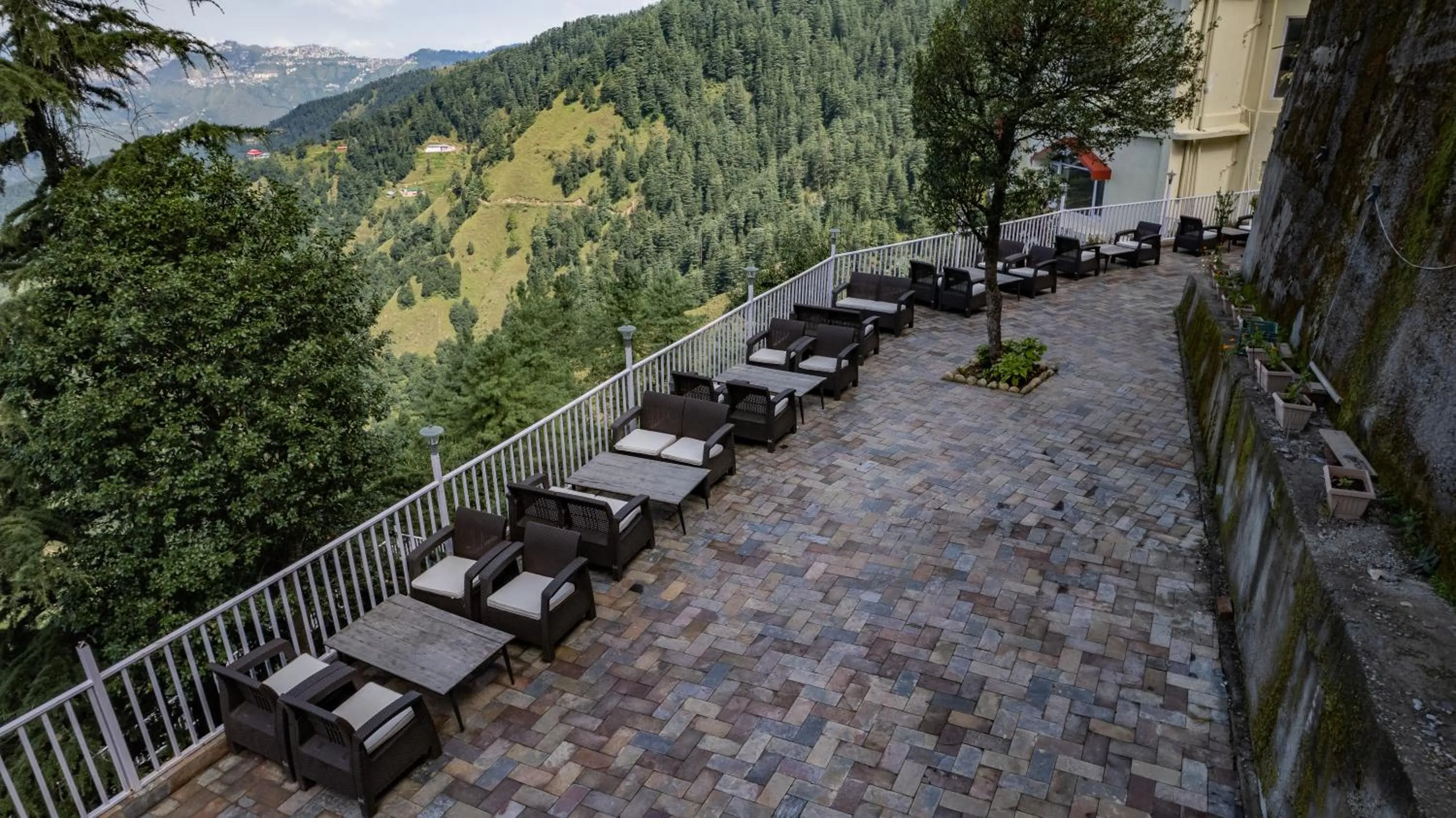 Balcony/Terrace in Kufri Pacific Resort