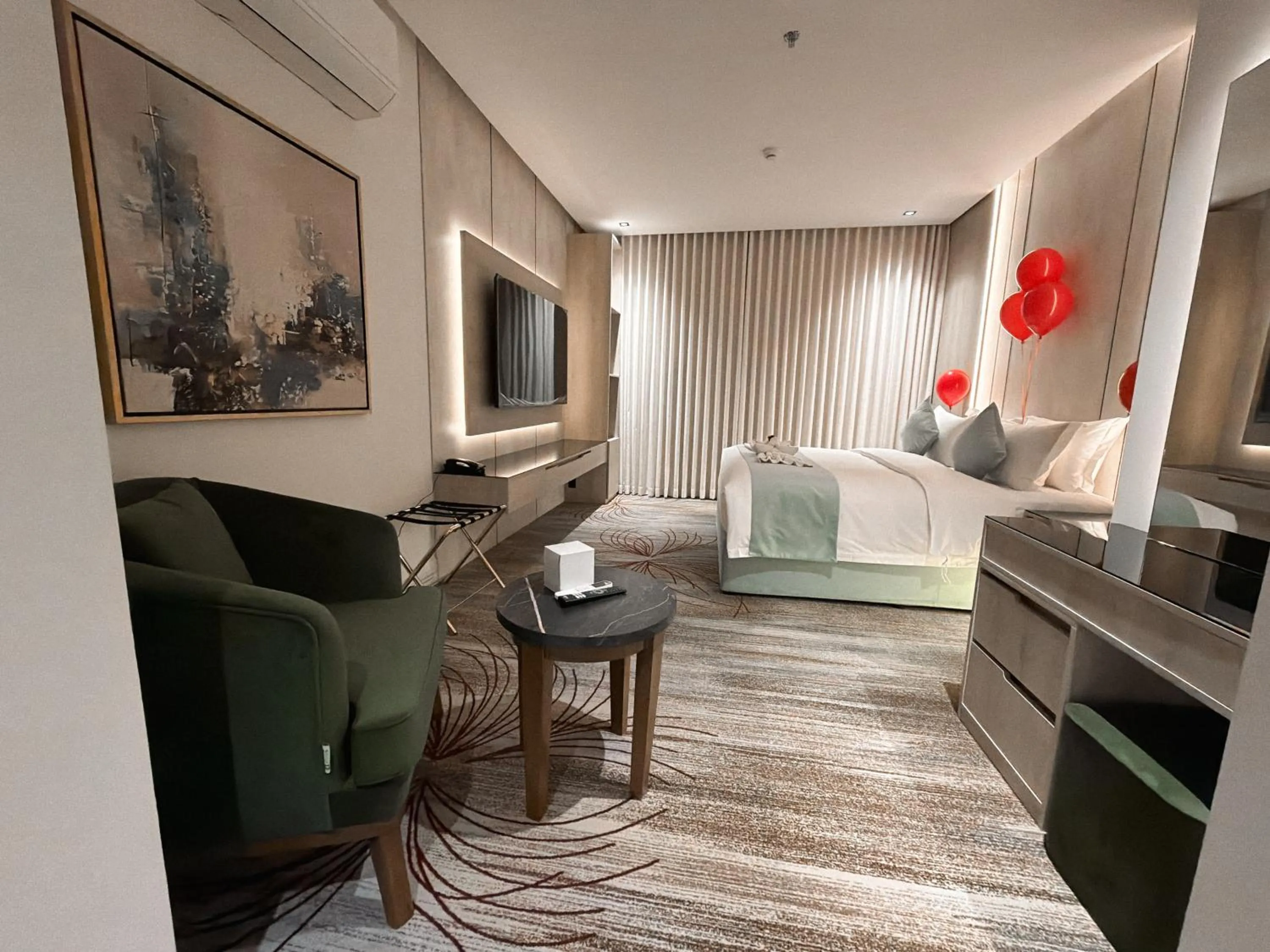 Rose Garden Hotel فندق روز جاردن