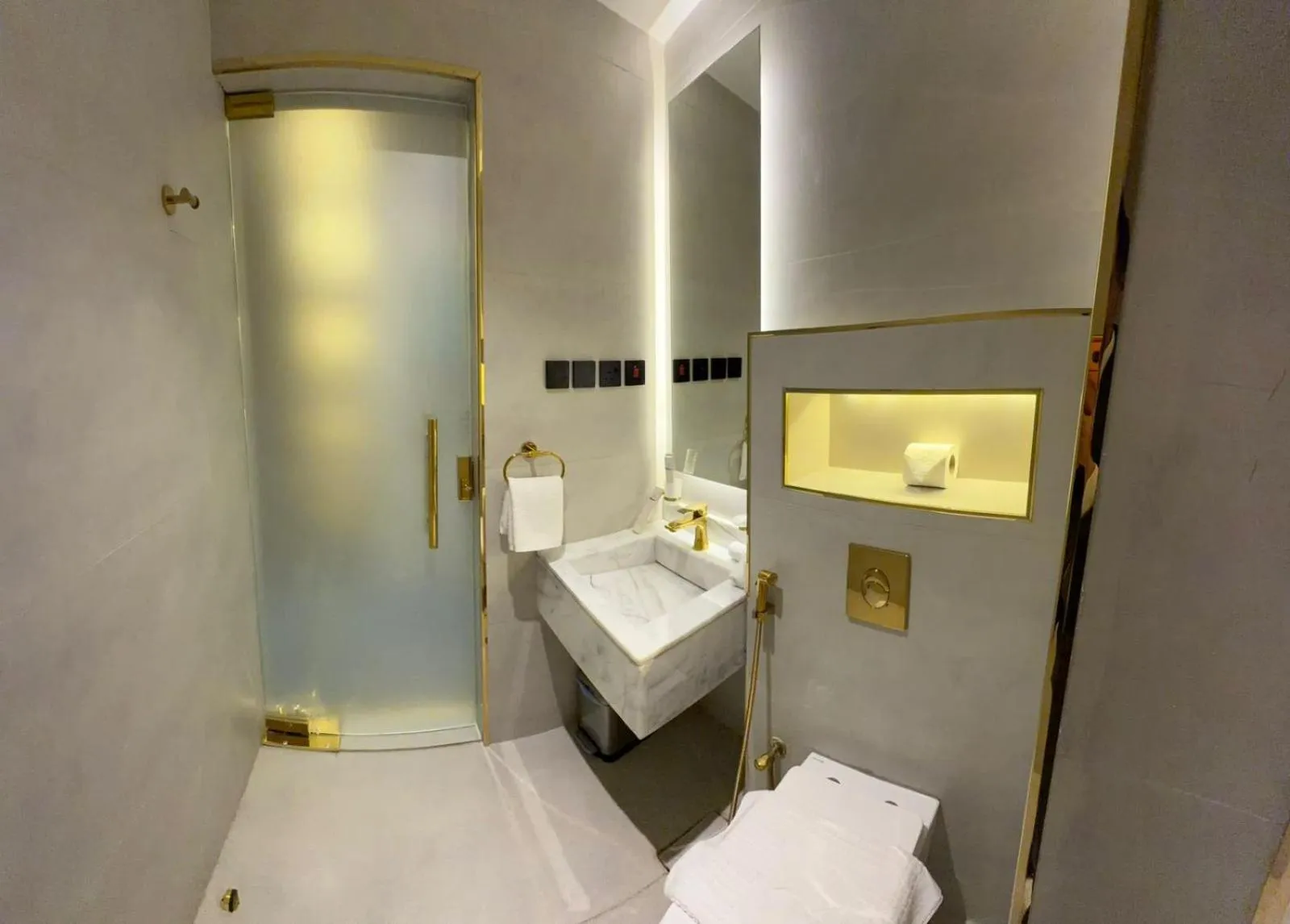 Rose Garden Hotel فندق روز جاردن