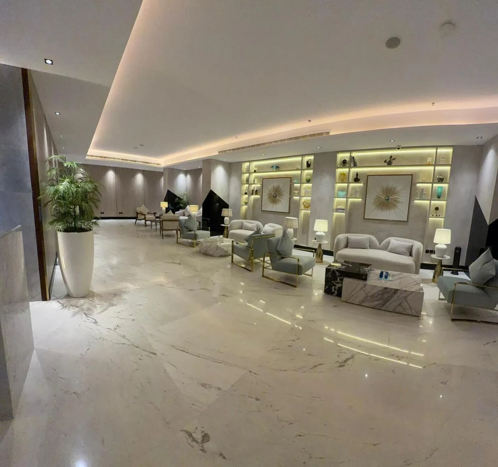 Rose Garden Hotel فندق روز جاردن