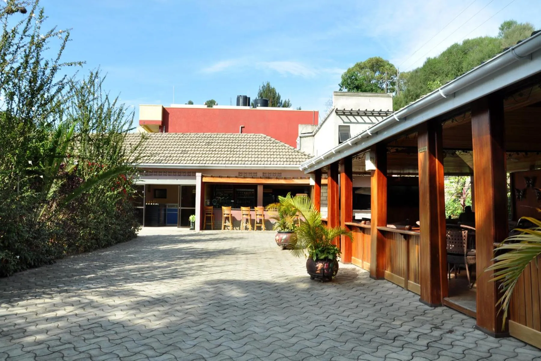 Restaurant/places to eat in Fort Fun City Hotel Fort Portal