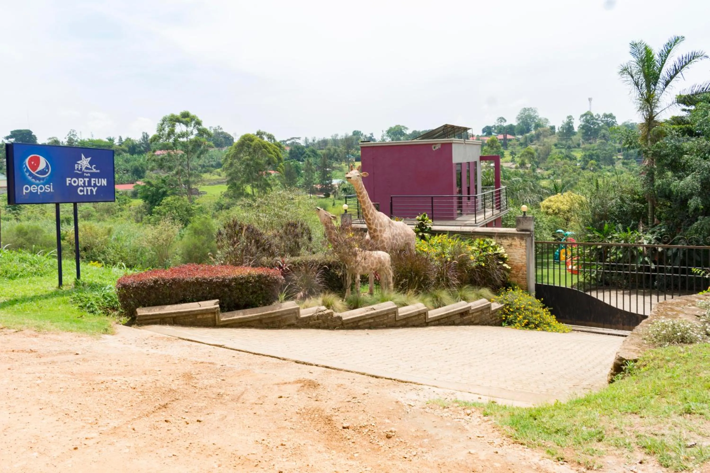 Garden in Fort Fun City Hotel Fort Portal