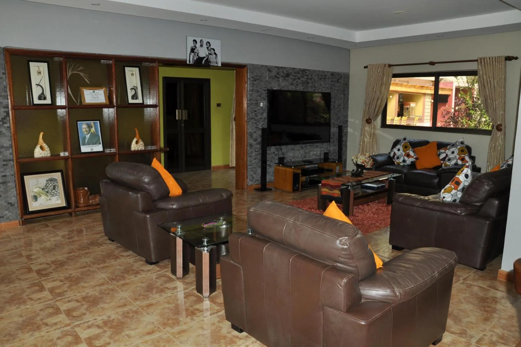 Lounge or bar in Fort Fun City Hotel Fort Portal