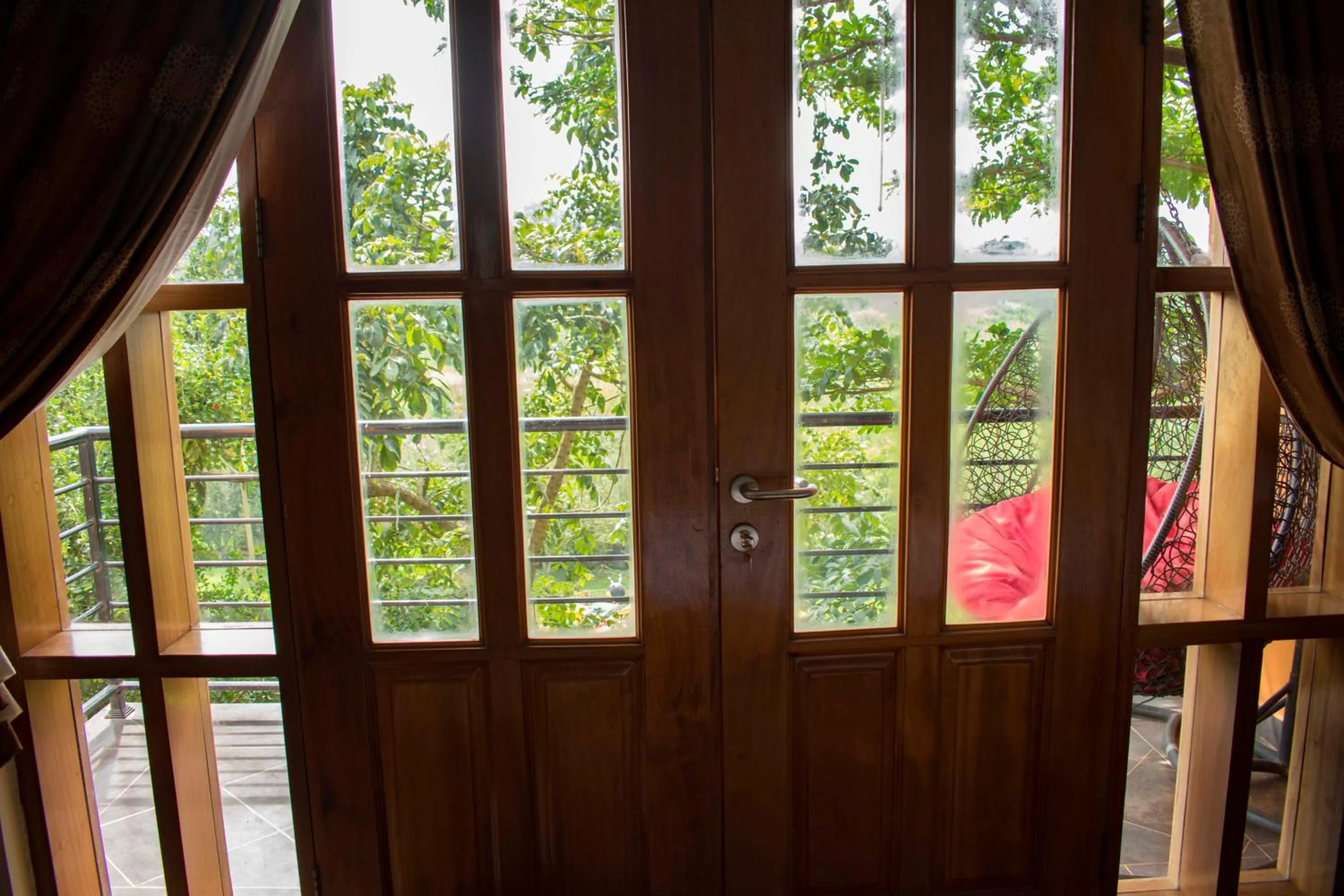 Garden view in Fort Fun City Hotel Fort Portal