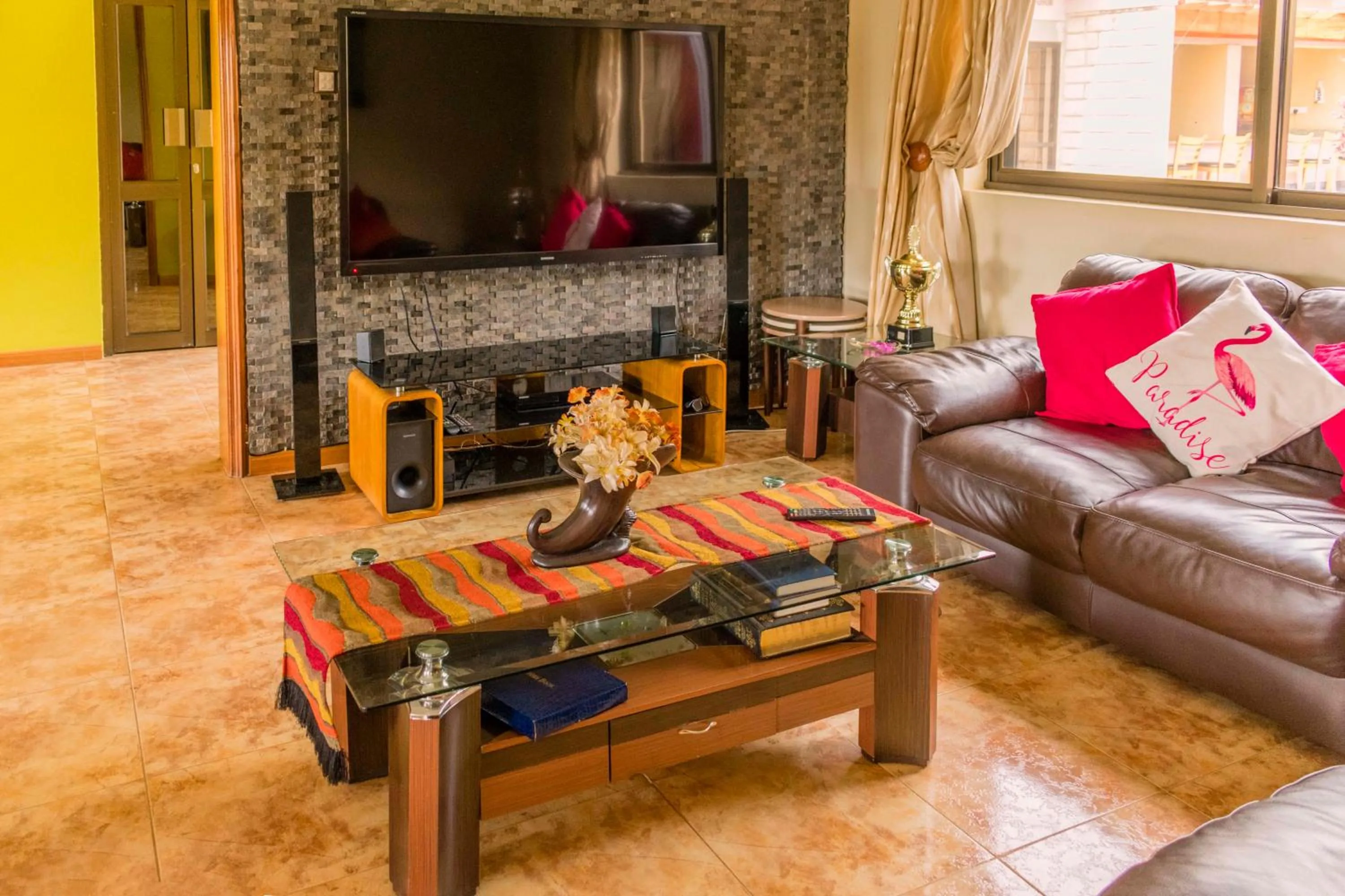 Lounge or bar in Fort Fun City Hotel Fort Portal