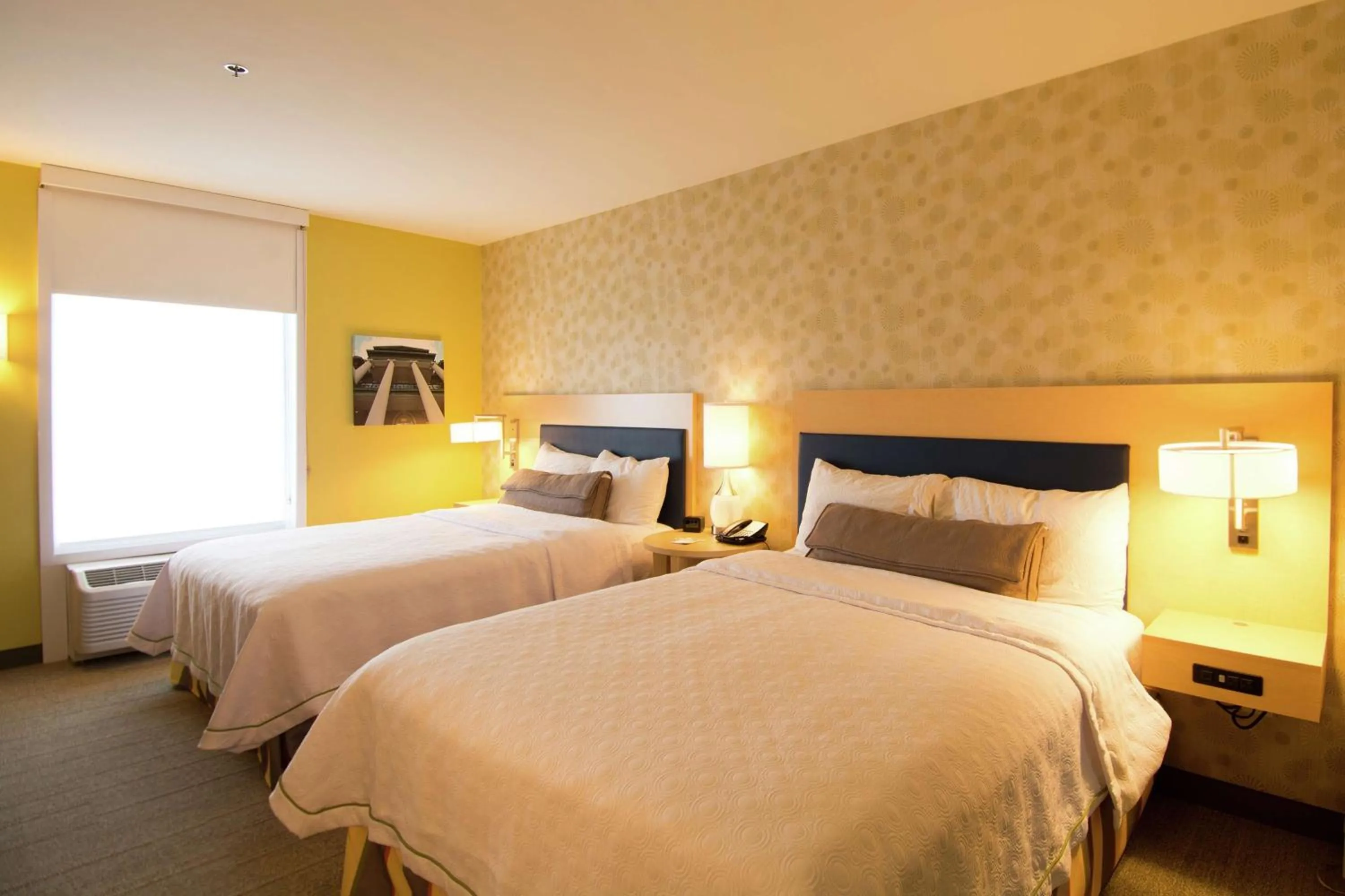 Bed in Home2 Suites by Hilton Atlanta Newnan