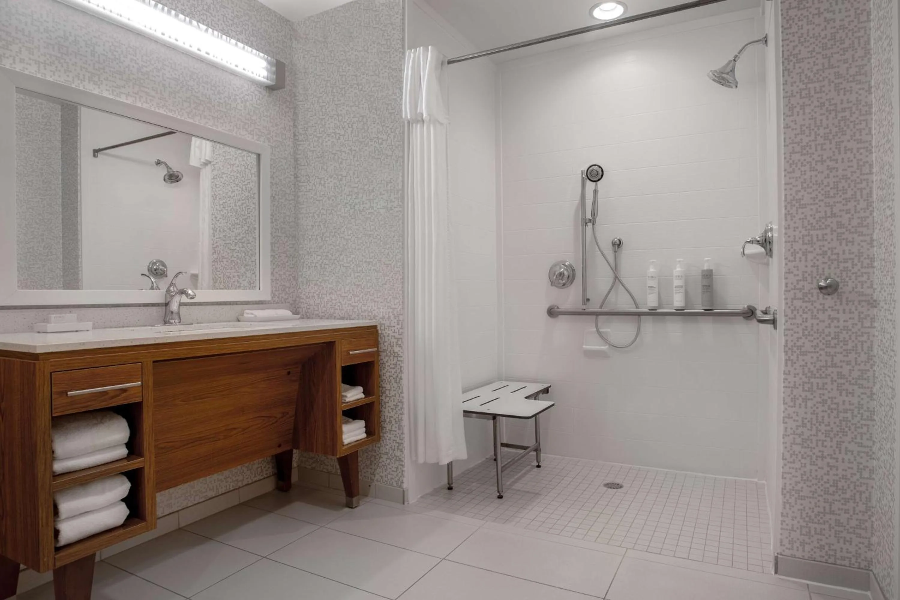 Bathroom in Home2 Suites by Hilton Destin