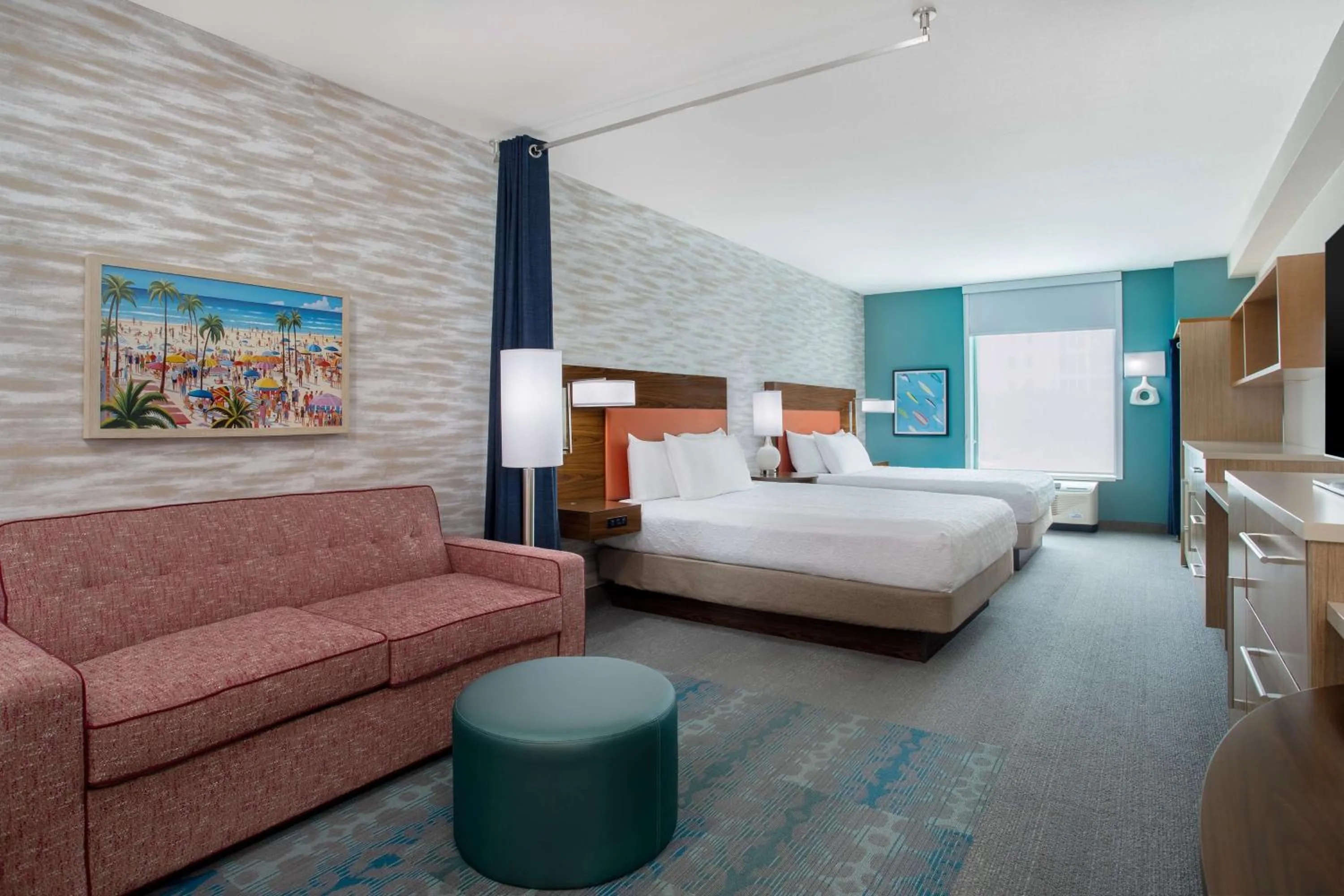 Bed in Home2 Suites by Hilton Destin